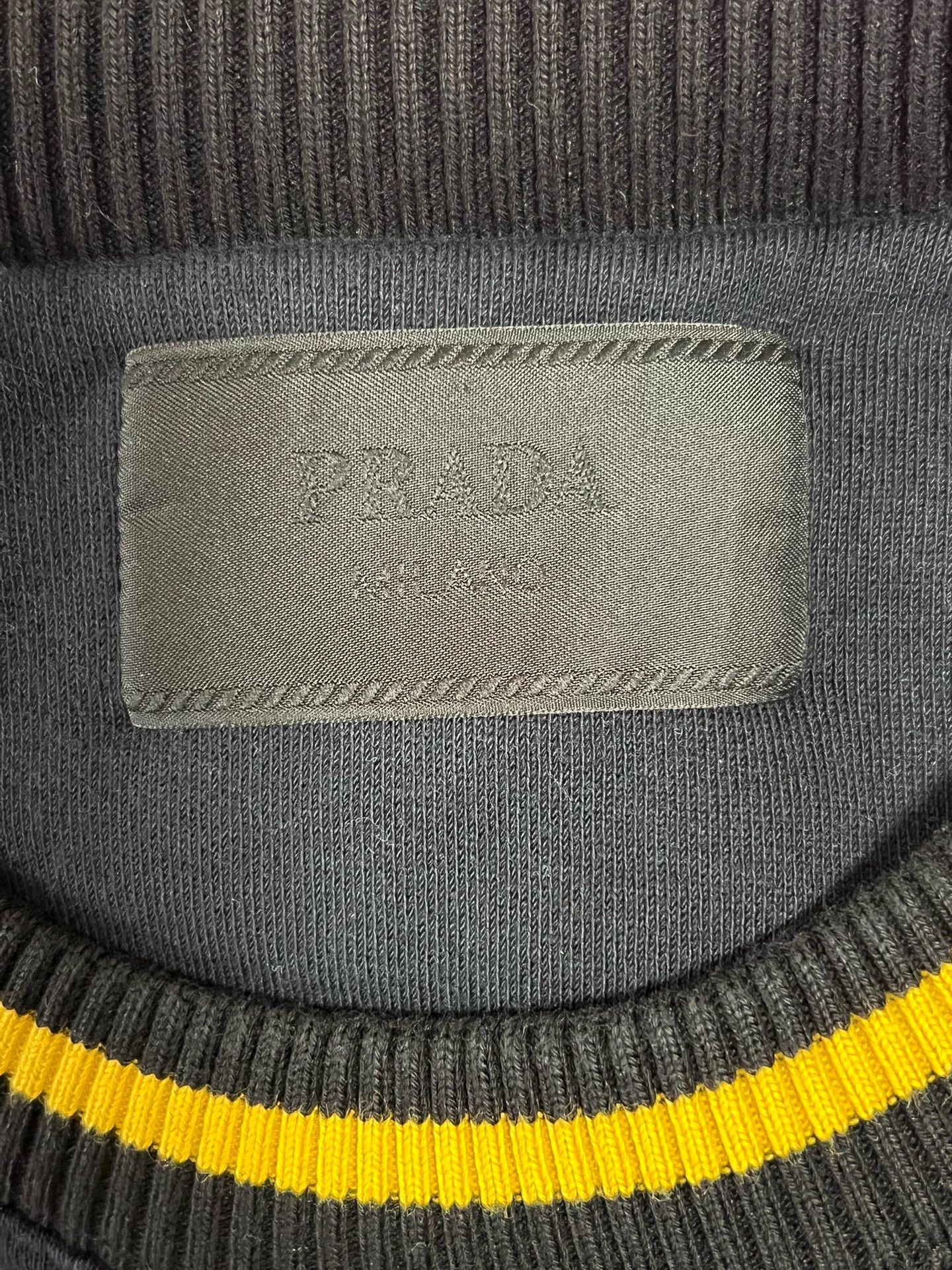 Prada Prada P logo 13 embroidery block crewneck sweatshirt Size US S / EU 44-46 / 1 - 6 Thumbnail