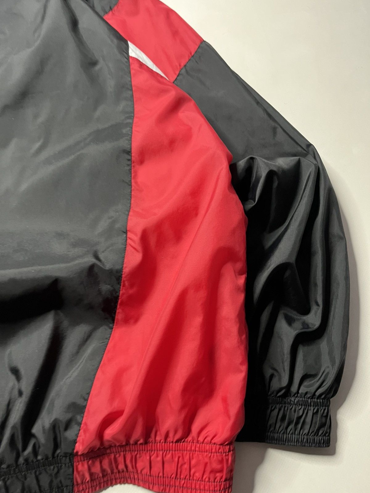 Nike Vintage Nike nylon jacket Size US L / EU 52-54 / 3 - 16 Thumbnail