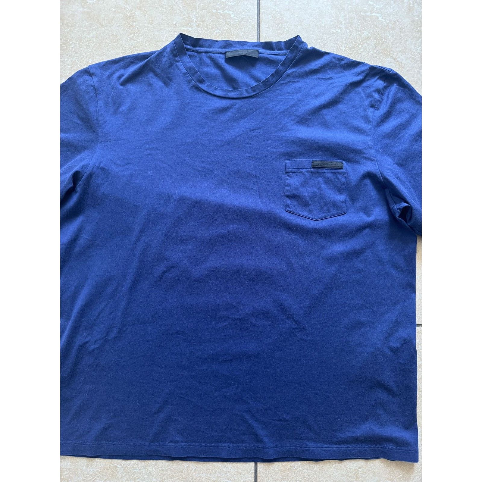 Prada Prada Milan 1999 Archive Chest Mini Text Logo Tee Size US L / EU 52-54 / 3 - 4 Thumbnail