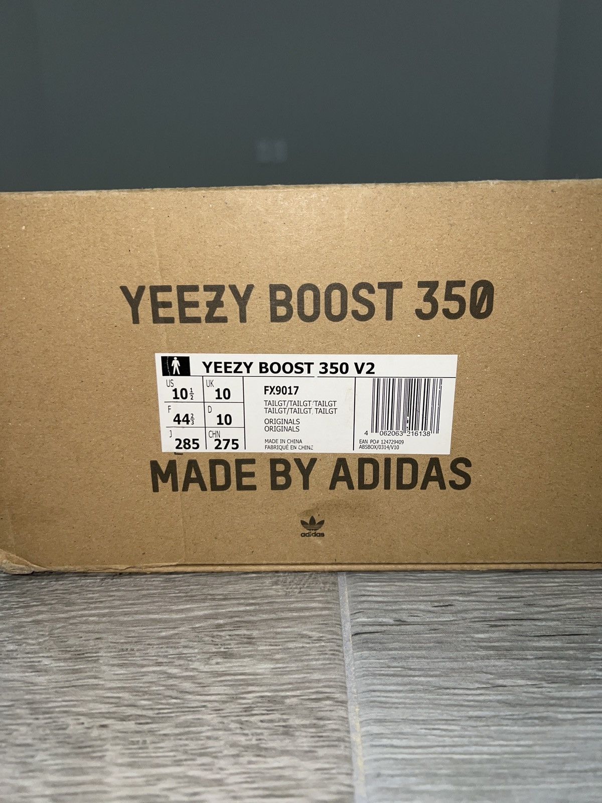 Adidas Yeezy Boost 350 V2 Tail Light Size US 10.5 / EU 43-44 - 8 Thumbnail