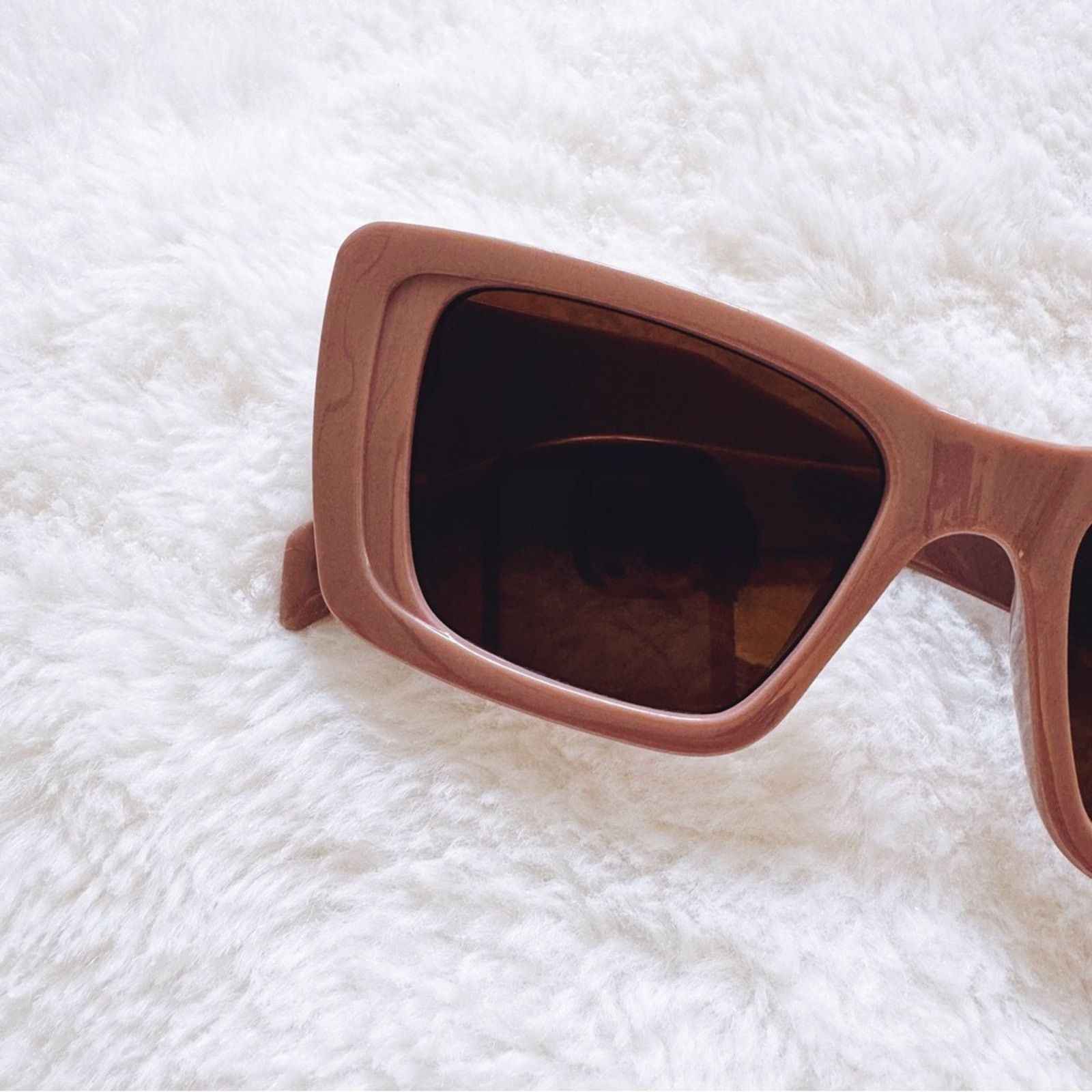 Other Lily Mauve Rectangular Sunglasses Size ONE SIZE - 2 Thumbnail