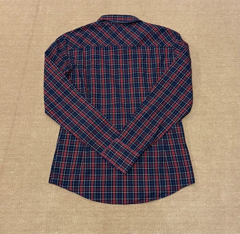 Vivienne Westwood Vivienne Westwood A long-sleeved shirt with a slanted fron Size S / US 4 / IT 40 - 6 Thumbnail