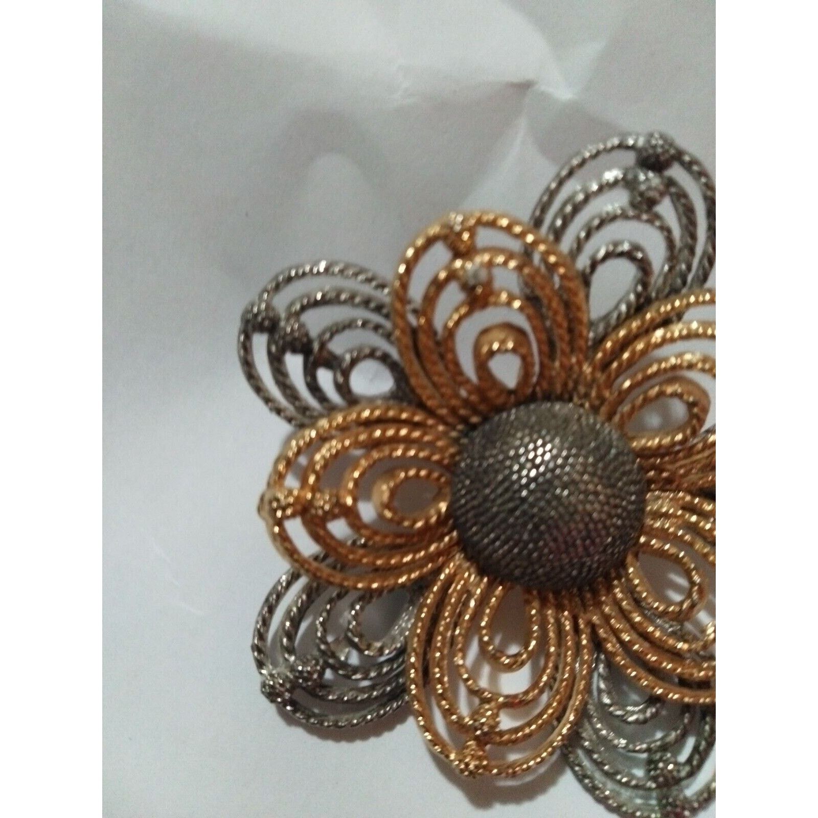 Other Flower Pin With Silver Tone And Gold Tone In Color 2 Inches Size ONE SIZE - 2 Thumbnail