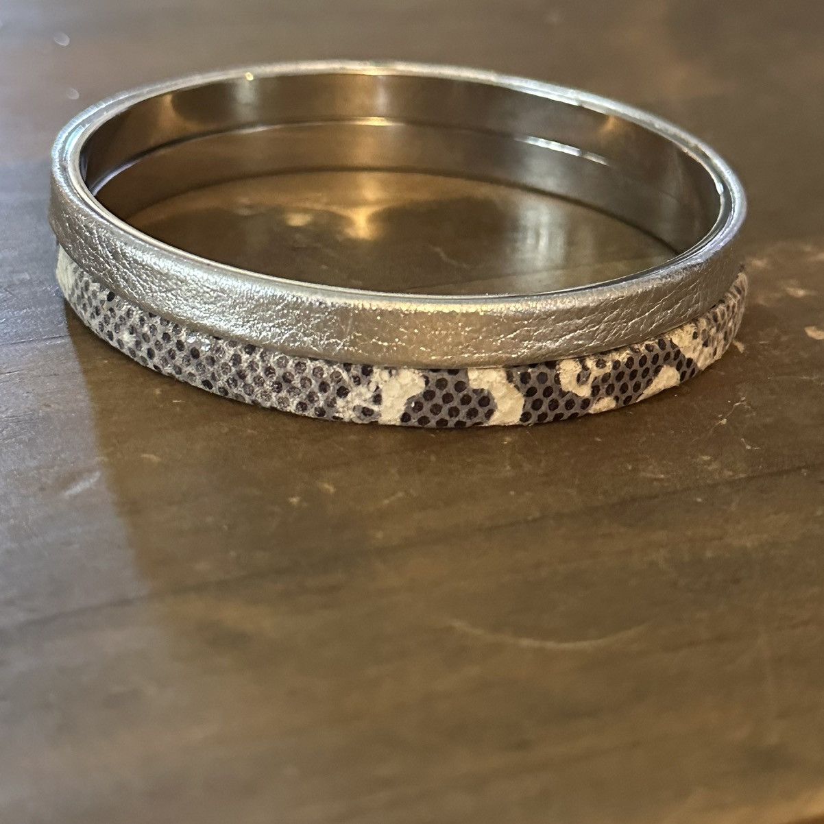 Other Snakeskin print bangle bracelets Size ONE SIZE - 5 Thumbnail