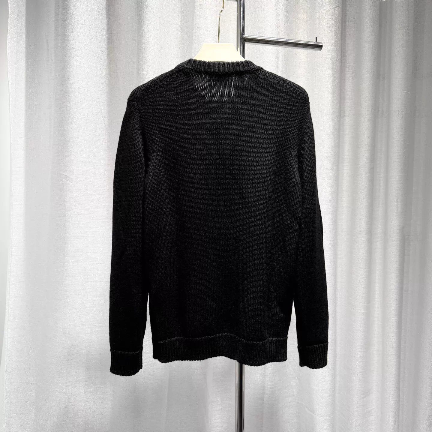 Fendi Fendi Black FF 2 Stripe Neck Wool Sweater Size 52 Size US L / EU 52-54 / 3 - 2 Thumbnail