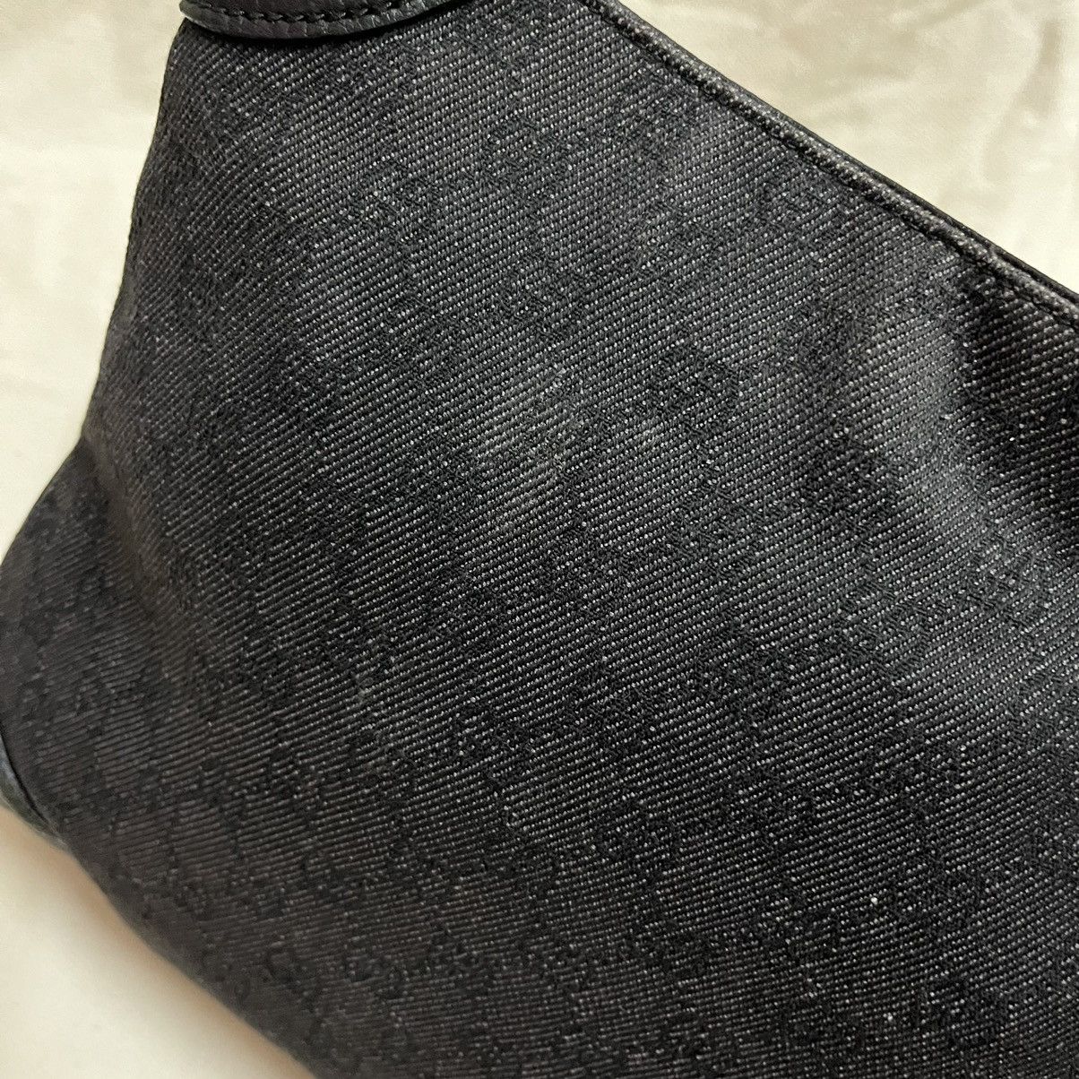 Gucci Authentic Vintage Gucci GG Monogram Black Shoulder Bag Size ONE SIZE - 6 Thumbnail