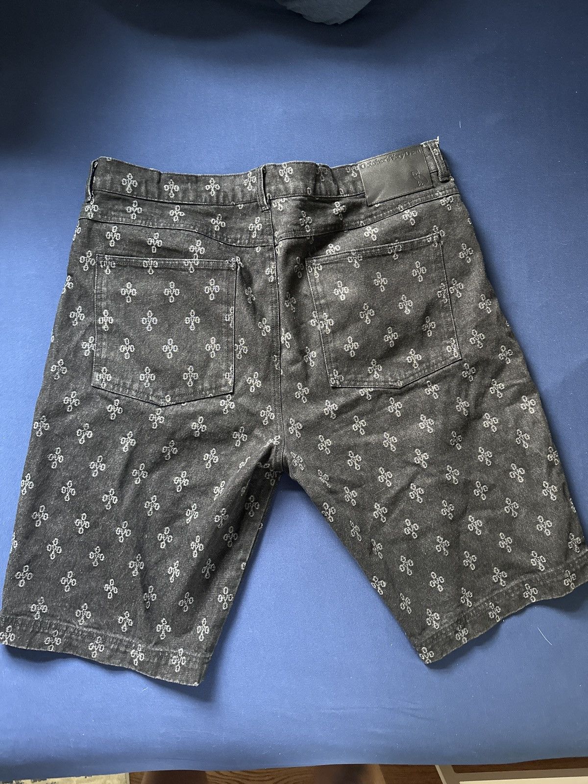 October's Very Own OVO jorts Size US 40 / EU 56 - 1 Thumbnail