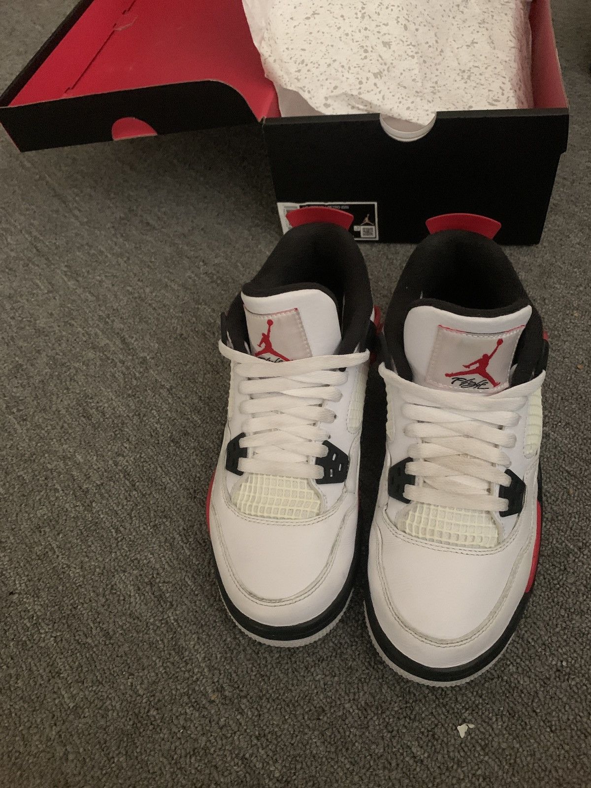 Jordan retro 4