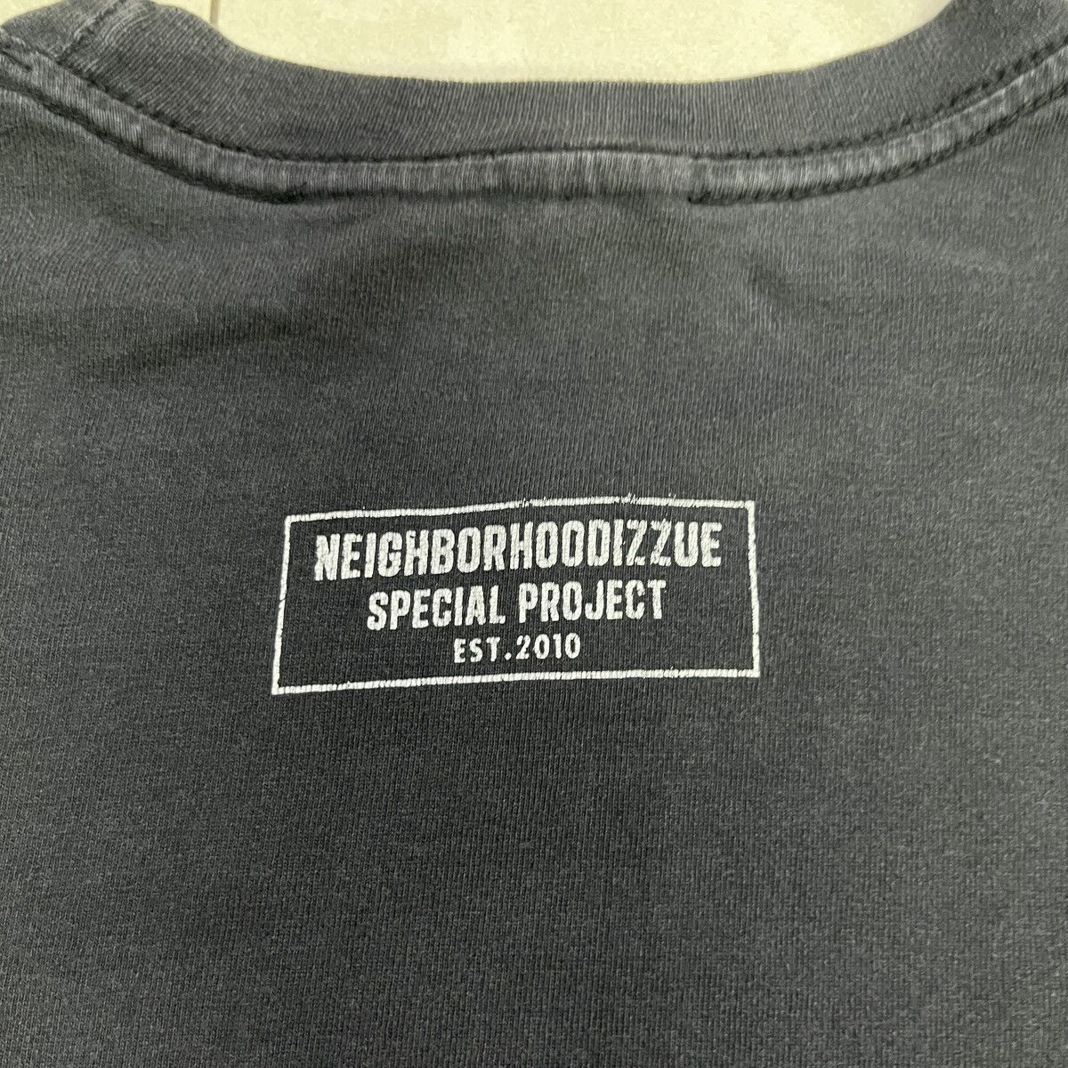 Neighborhood Neighborhood X Izzue Logo T Shirt Size US M / EU 48-50 / 2 - 7 Thumbnail