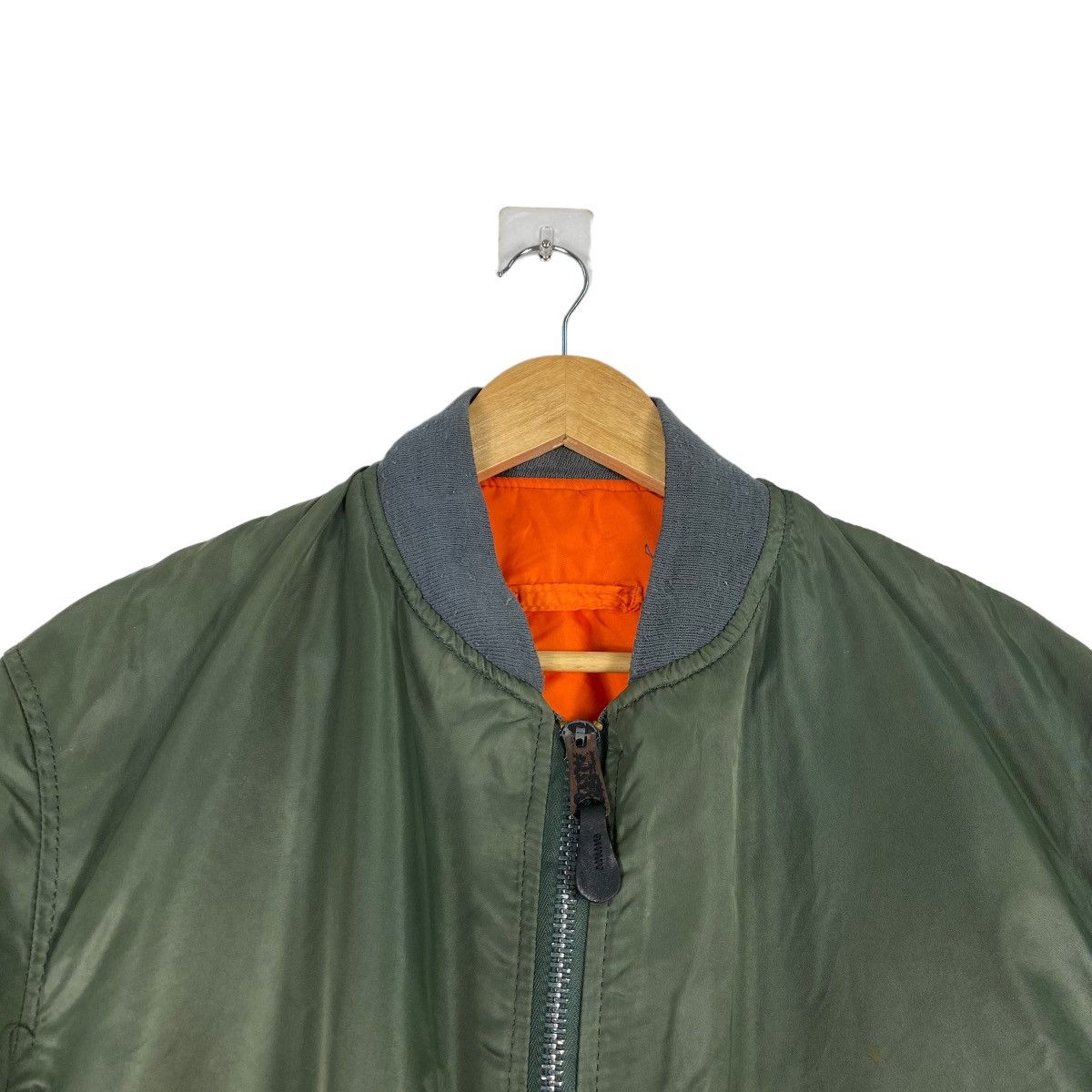 Japanese Brand 80s VINTAGE REVERSIBLE ALPHA RIOT BOMBER JACKET Size US XL / EU 56 / 4 - 4 Thumbnail