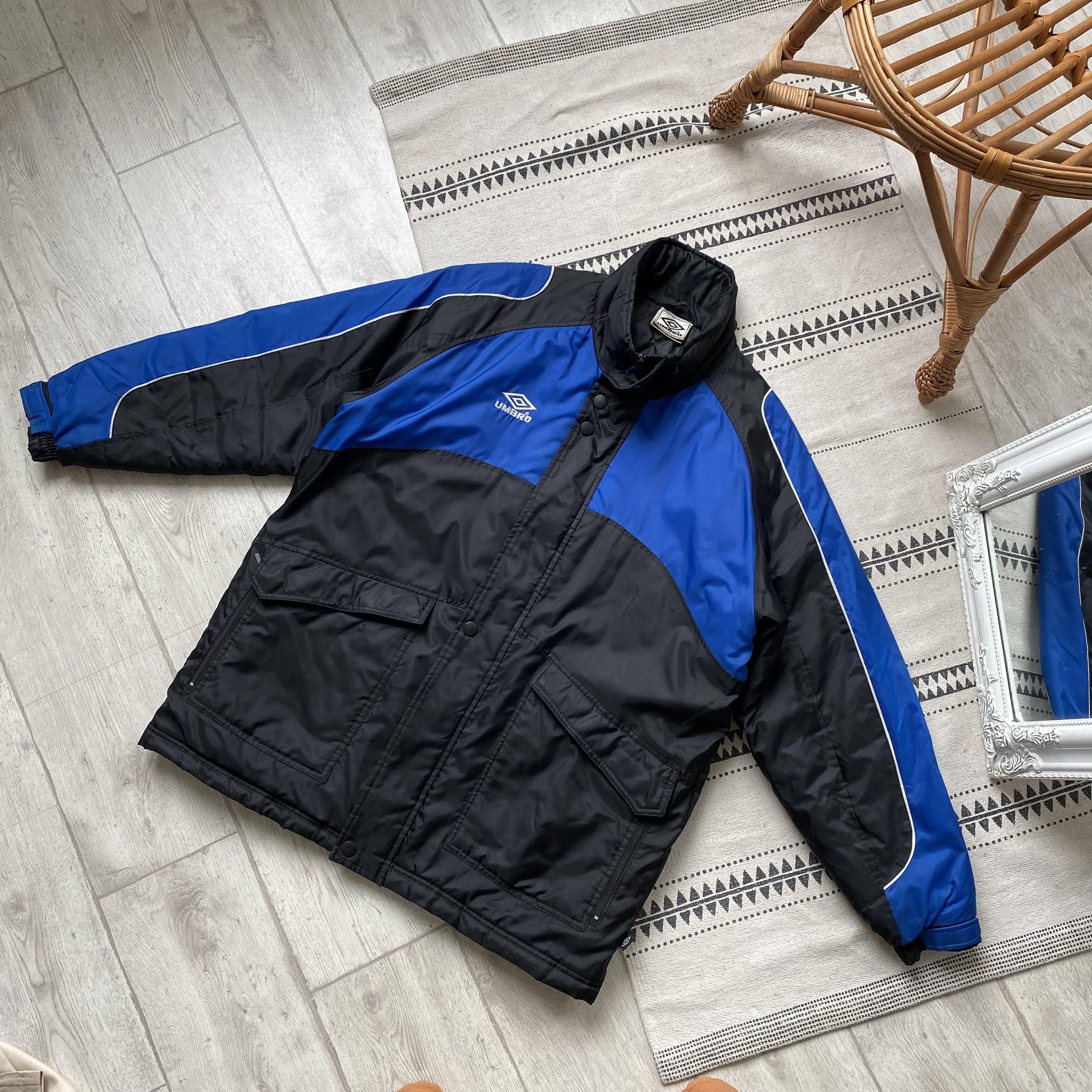 Umbro Vintage 90s Umbro Puffer Jacket Chelsea Football team Size US M / EU 48-50 / 2 - 10 Thumbnail