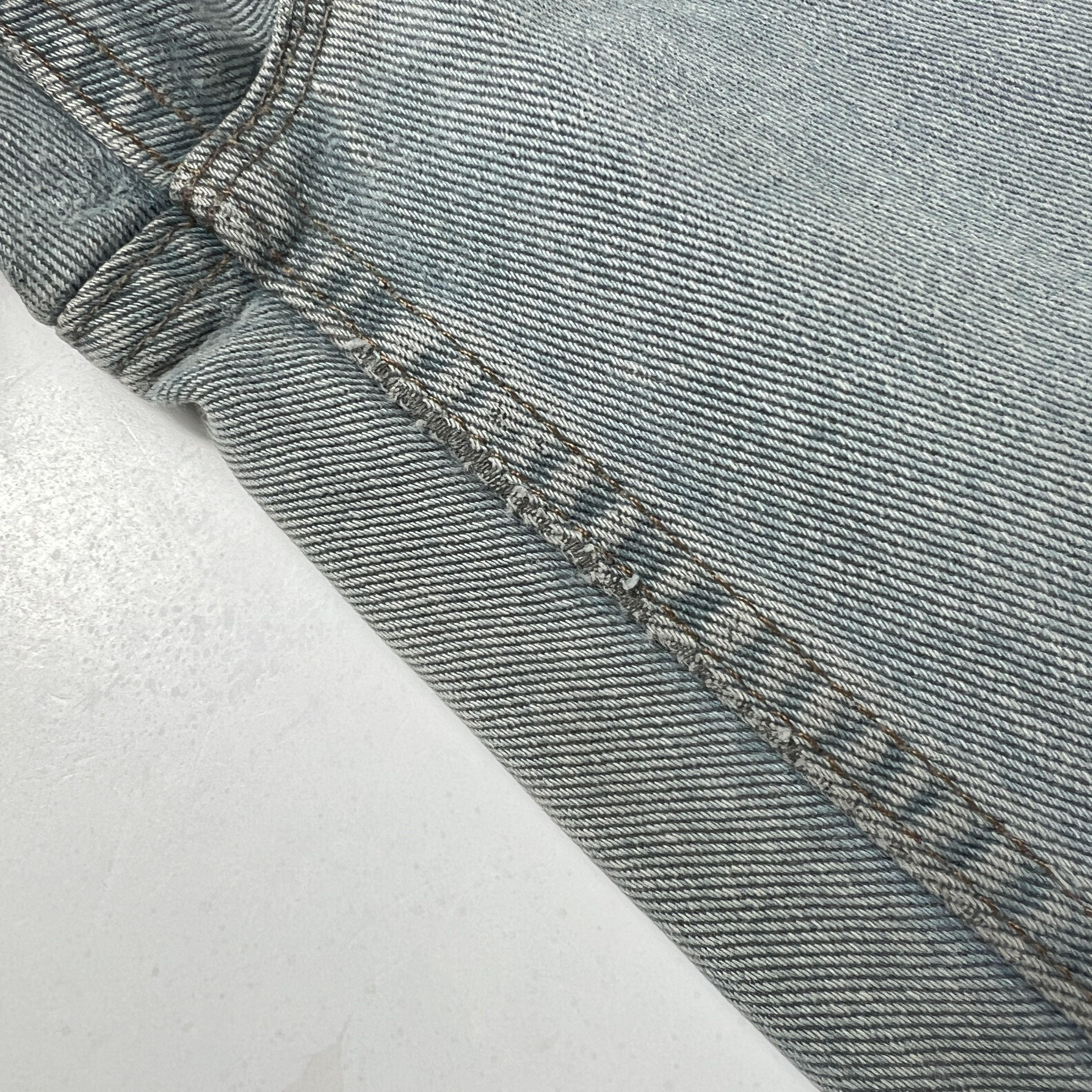 Levi's × Vintage VTG Levi's Jeans 560 Loose Fit Tapered Green Faded Denim Size US 33 - 2 Thumbnail