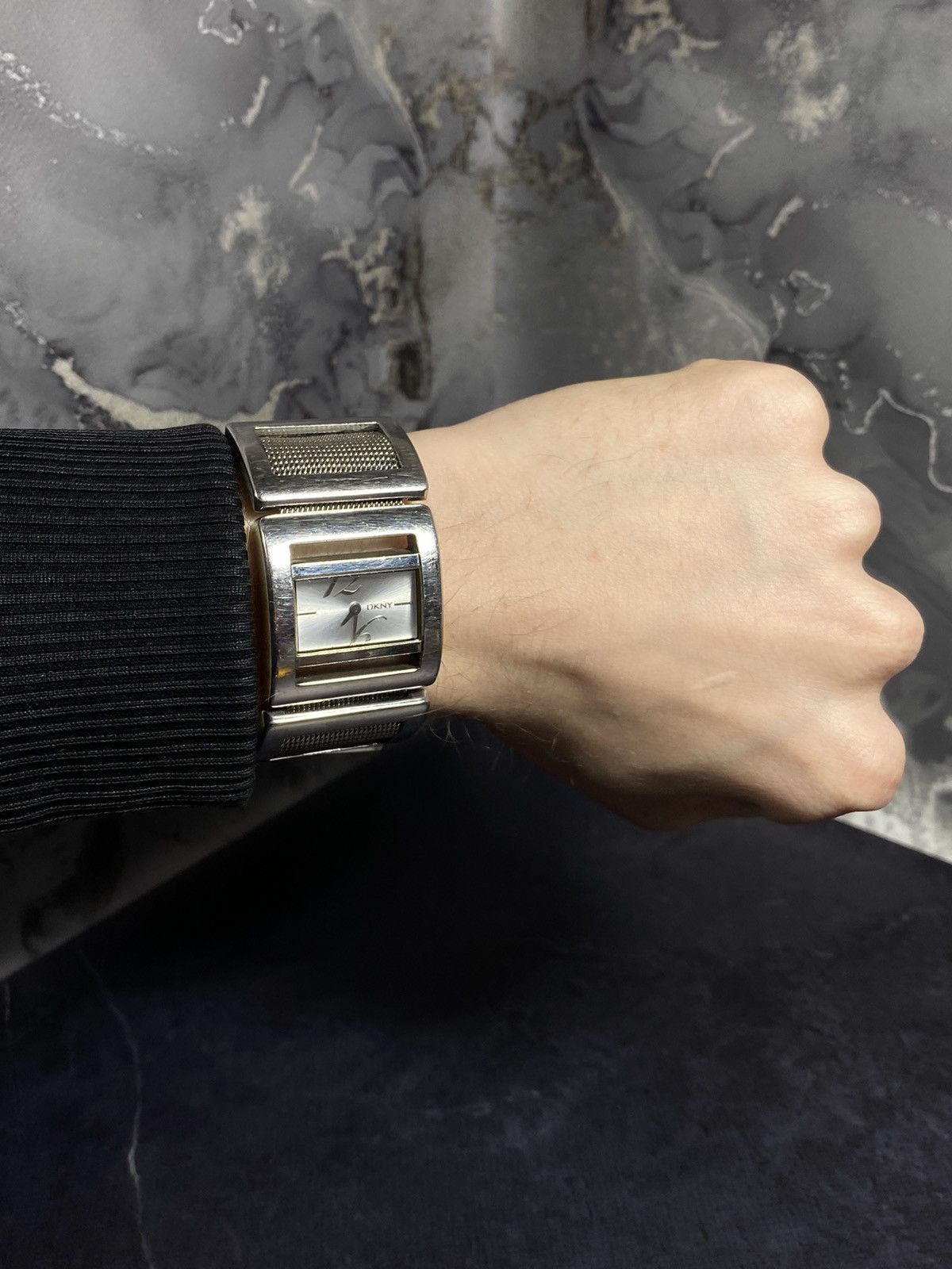 Hysteric Glamour DKNY Vintage 00s Stainless Steel Cuff Watch | Bold Design Size ONE SIZE - 9 Thumbnail