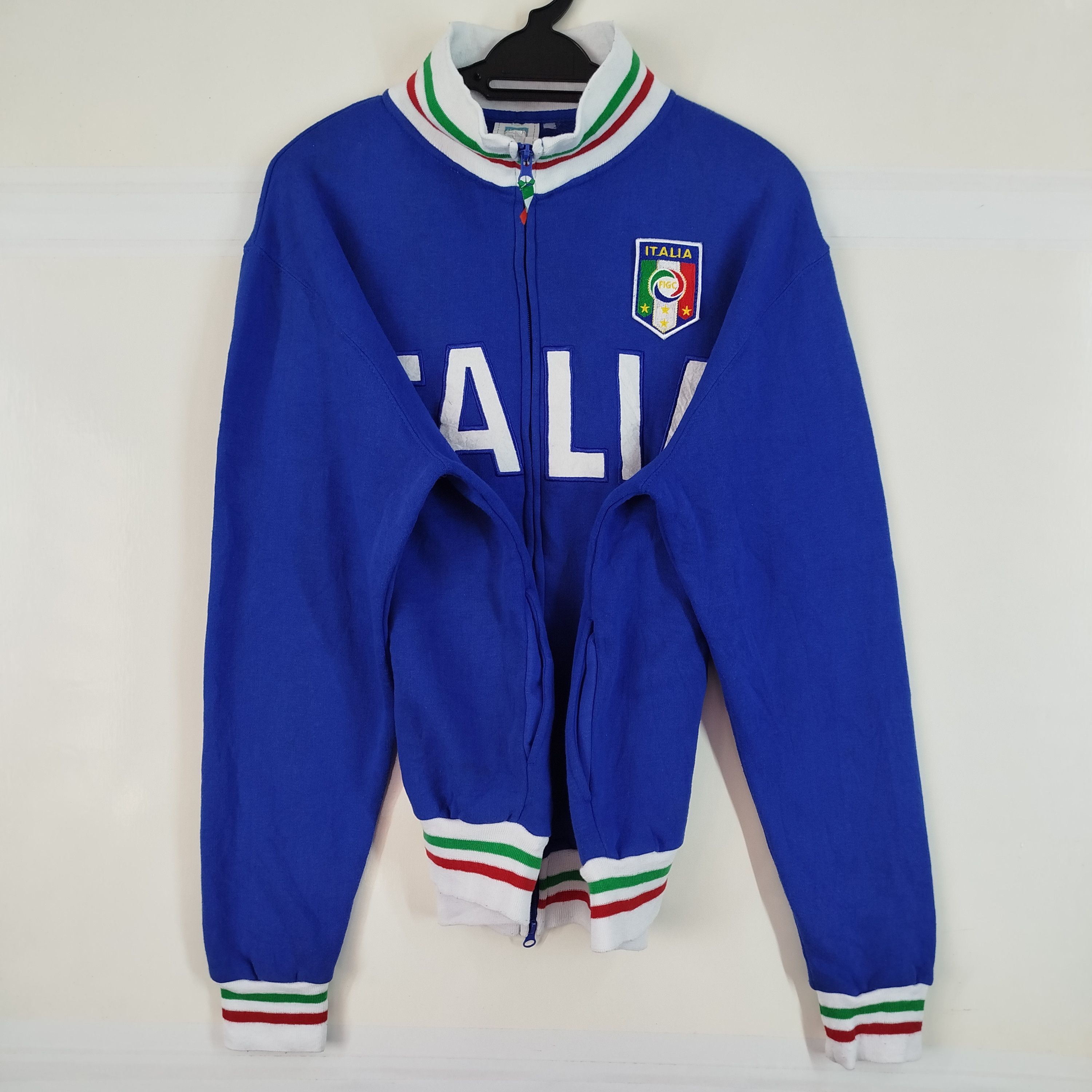 Vintage Vintage Italia FIGC Embroidery Big Spell Out Size US L / EU 52-54 / 3 - 3 Thumbnail