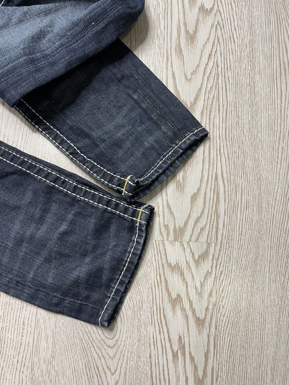 True Religion True Religion Skinny Pants Size 28" / US 6 / IT 42 - 5 Thumbnail
