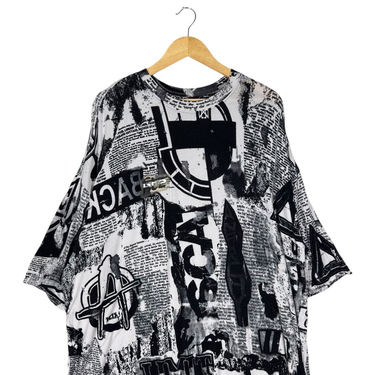 KTZ ☀️KTZ NEWSPAPER OVERSIZED T SHIRTS Size US XS / EU 42 / 0 - 3 Thumbnail