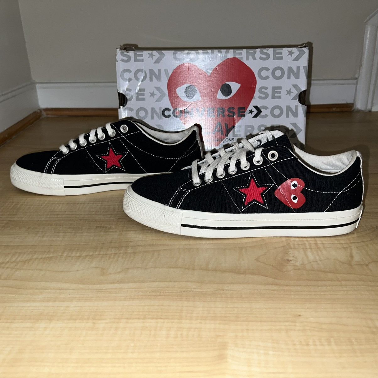 Comme des Garcons PLAY × Converse Comme des Garçons PLAY x Converse One Star Ox Black Size US 9 / EU 42 - 1 Thumbnail