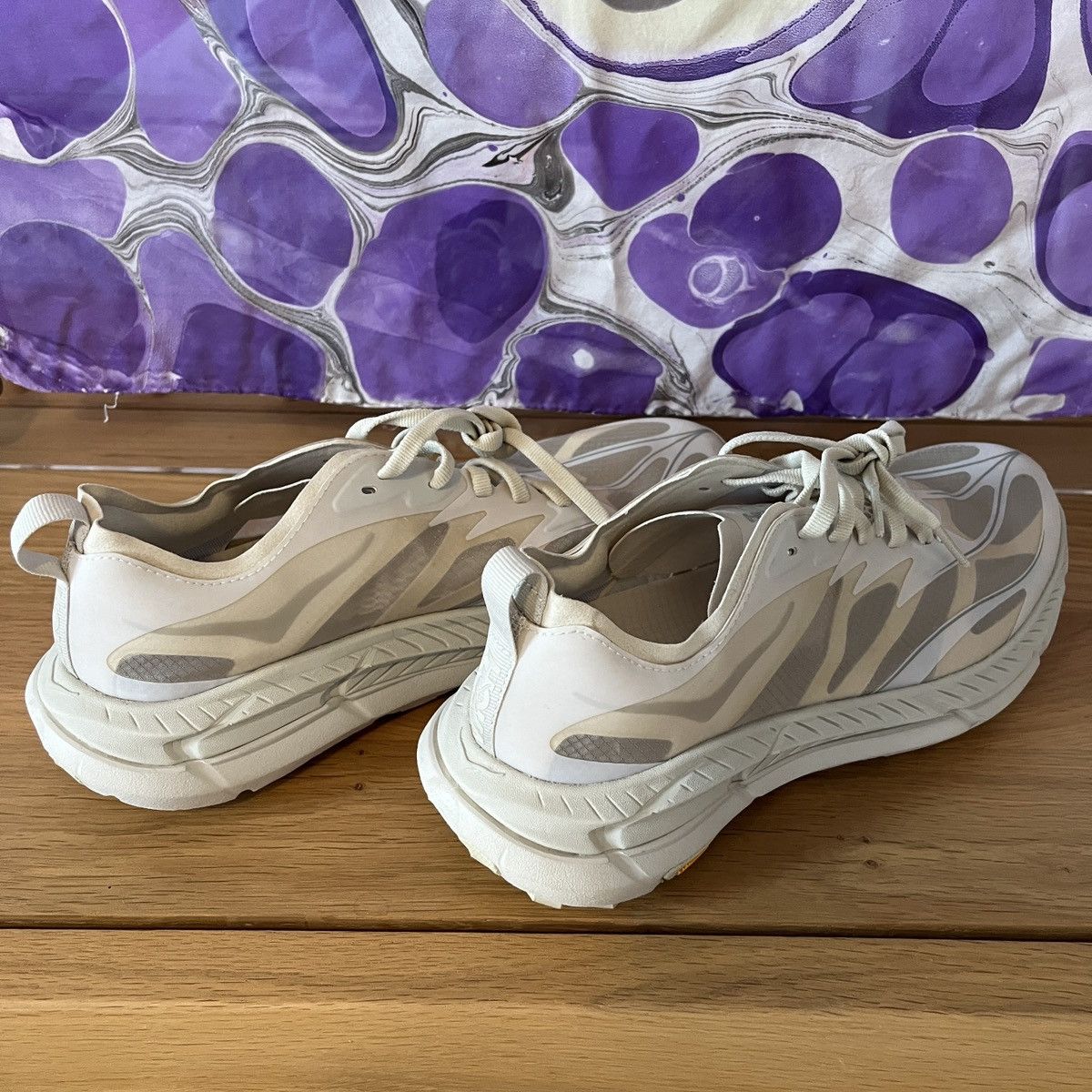 Hoka × Satisfy 🌊 SAMPLE UNRELEASED Satisfy Hoka Mafate 4 Lite STSFY Bone Size US 6 / EU 39 - 4 Thumbnail