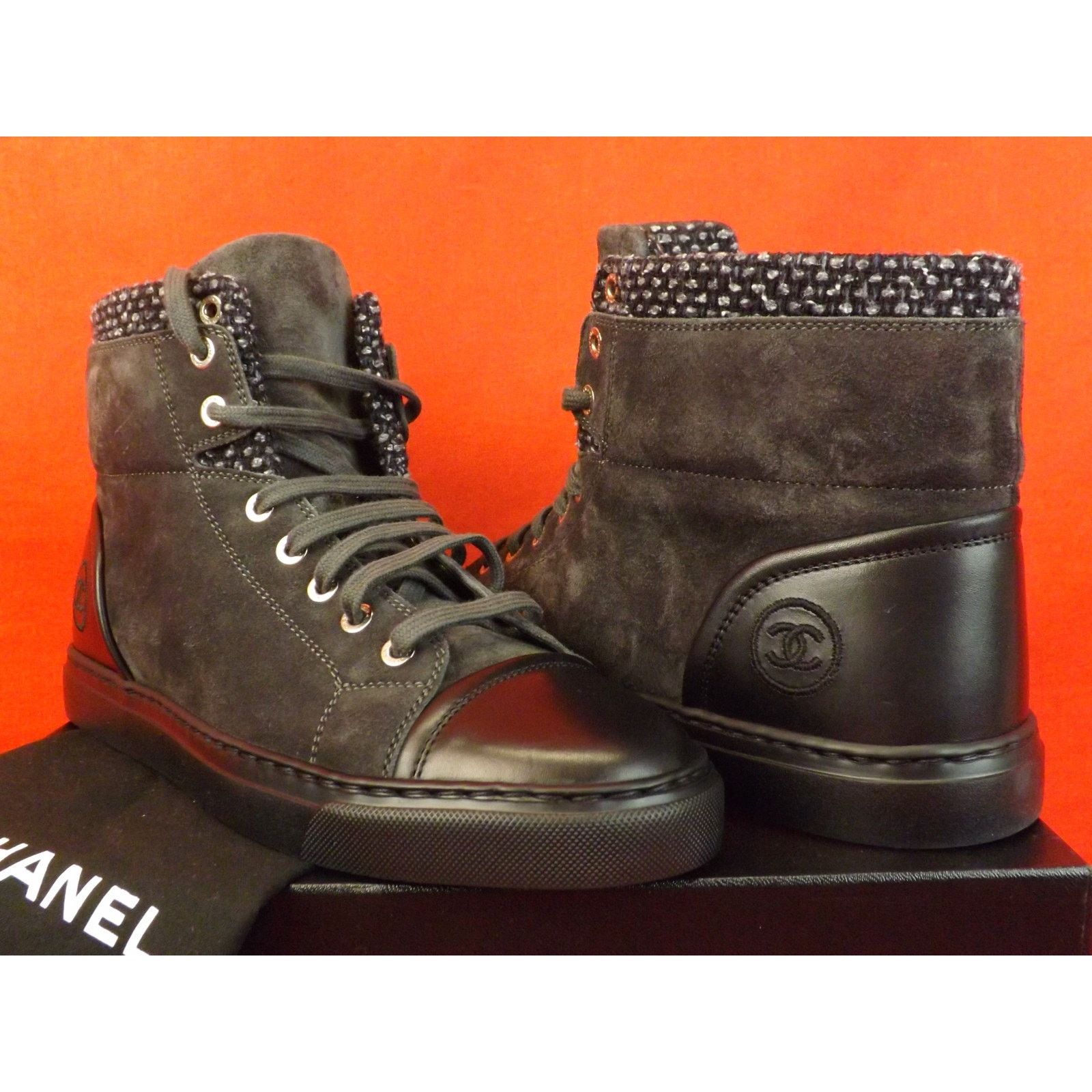 CHANEL G31058 GRAY BLACK SUEDE LEATHER CC LOGO SNEAKERS 36