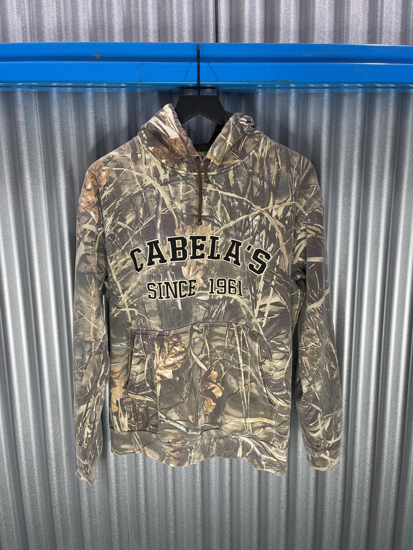 Cabela's Camo Hoodie Sweatshirt Medium Hunting Outdoorsman Woodlands