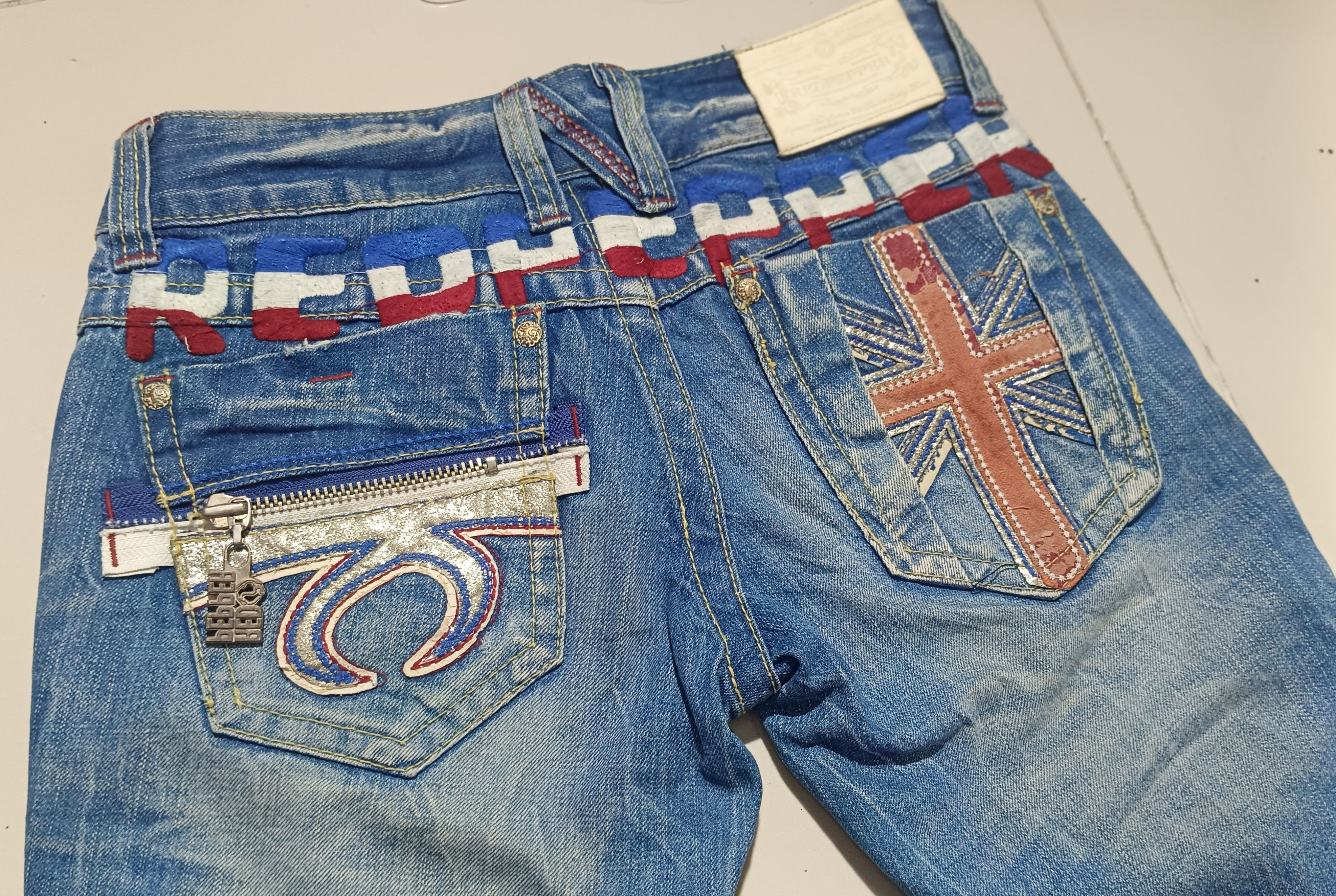 If Six Was Nine × Le Grande Bleu (L.G.B.) FLARE JEANS RED PEPPER DISTRESSED DENIM BOOT CUT PANTS Size US 28 / EU 44 - 9 Thumbnail