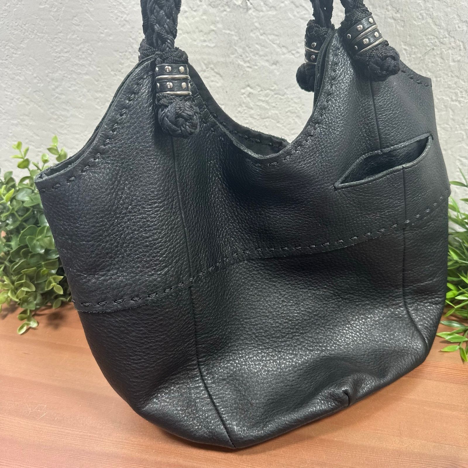 The Sak The Sak Indio Boho Black Leather Hobo Bag Size ONE SIZE - 2 Thumbnail