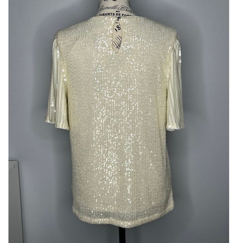 Other Whisper Cream Sequin Sparkly Flutter Sleeve Back Keyhole Top Size L / US 10 / IT 46 - 15 Thumbnail