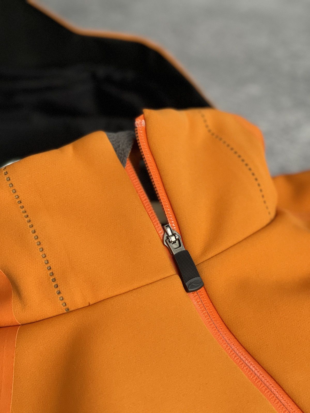KJUS NWT KJUS Women’s Evolve Ski Jacket Orange Size 52 Size XXL / US 16-18 / IT 52-54 - 11 Thumbnail