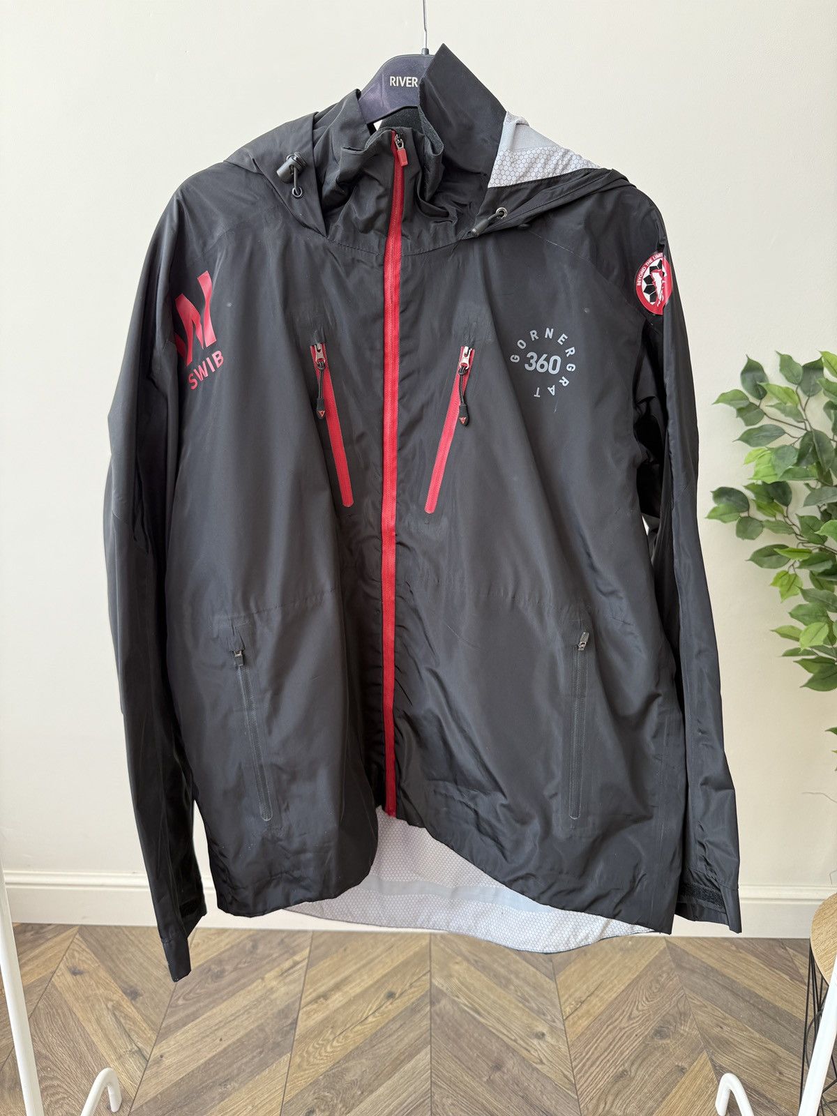 Other Vintage SWIB Gornergrat 360 Jacket Hooded Waterproof Outdoor Size US XXL / EU 58 / 5 - 2 Thumbnail