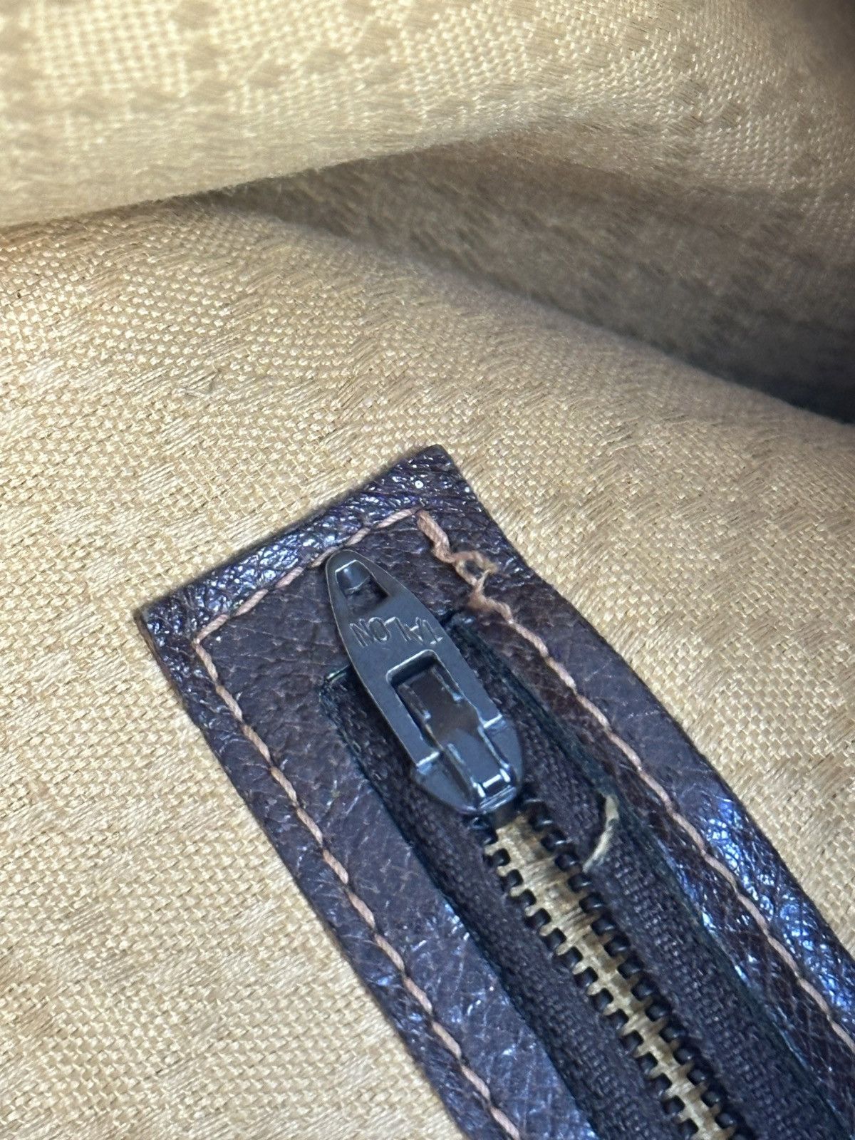 Gucci Gucci Vintage 70s-80s Rare Monogramme GG Archive Leather Bag Size ONE SIZE - 11 Thumbnail