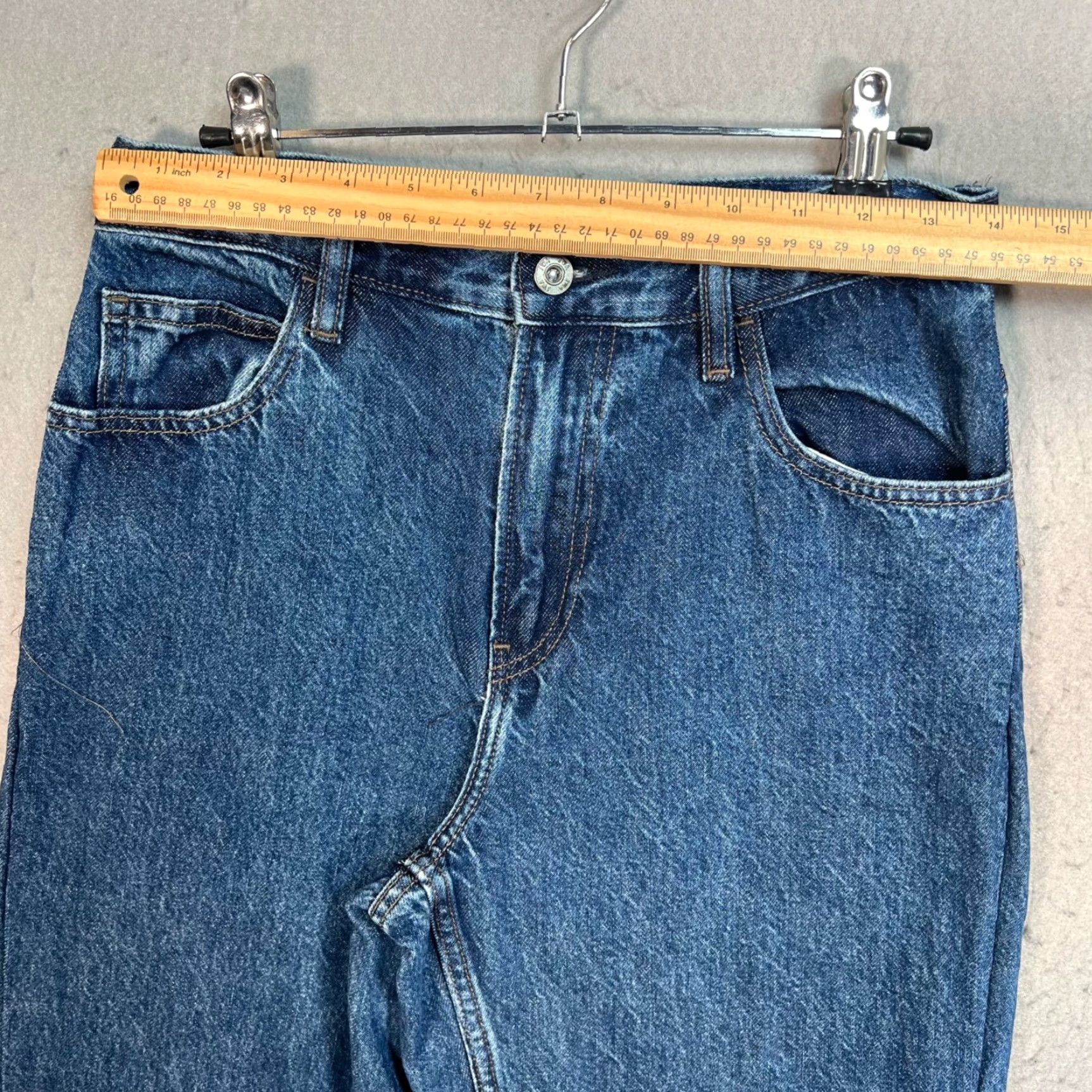 Uniqlo Uniqlo J.W. Anderson Womens Size 29 High-Waisted Straight Leg Denim Jeans Blue 5-Pocket Regular Rise Regular Color: Blue Jeans Women 29s Size 29" - 5 Thumbnail
