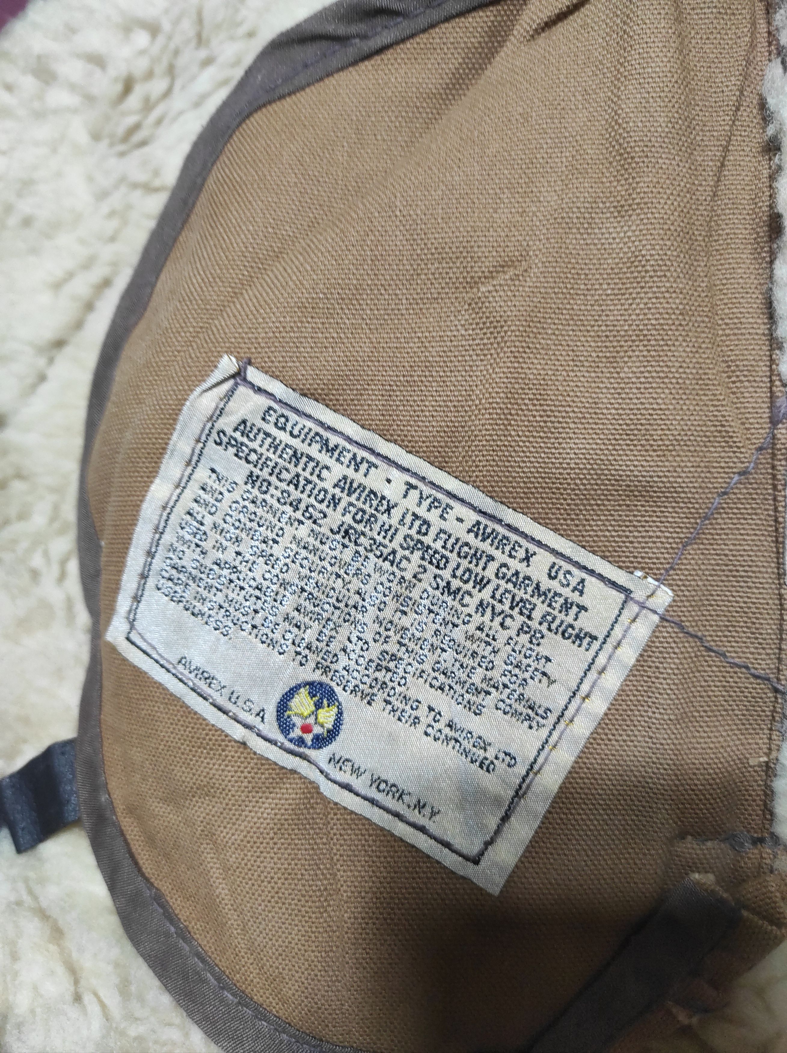 Beautiful AVIREX Type B-3 Flight Bomber Jacket