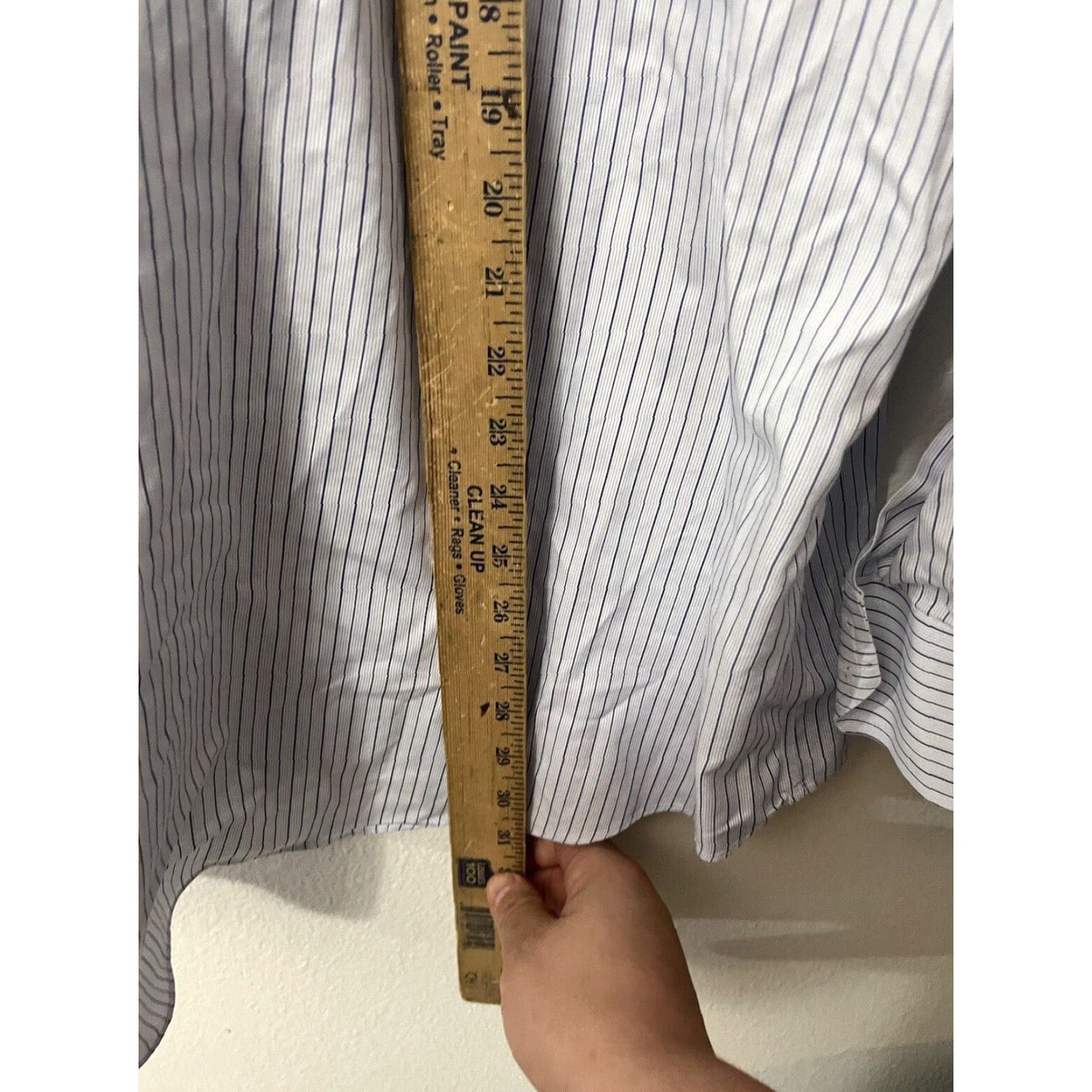 Brooks Brothers VINTAGE Brooks Brothers Regent Shirt Mens White Blue Striped L/S 16.5 33 Business Formal Party/Cocktail Dress Shirt Size US L / EU 52-54 / 3 - 4 Thumbnail