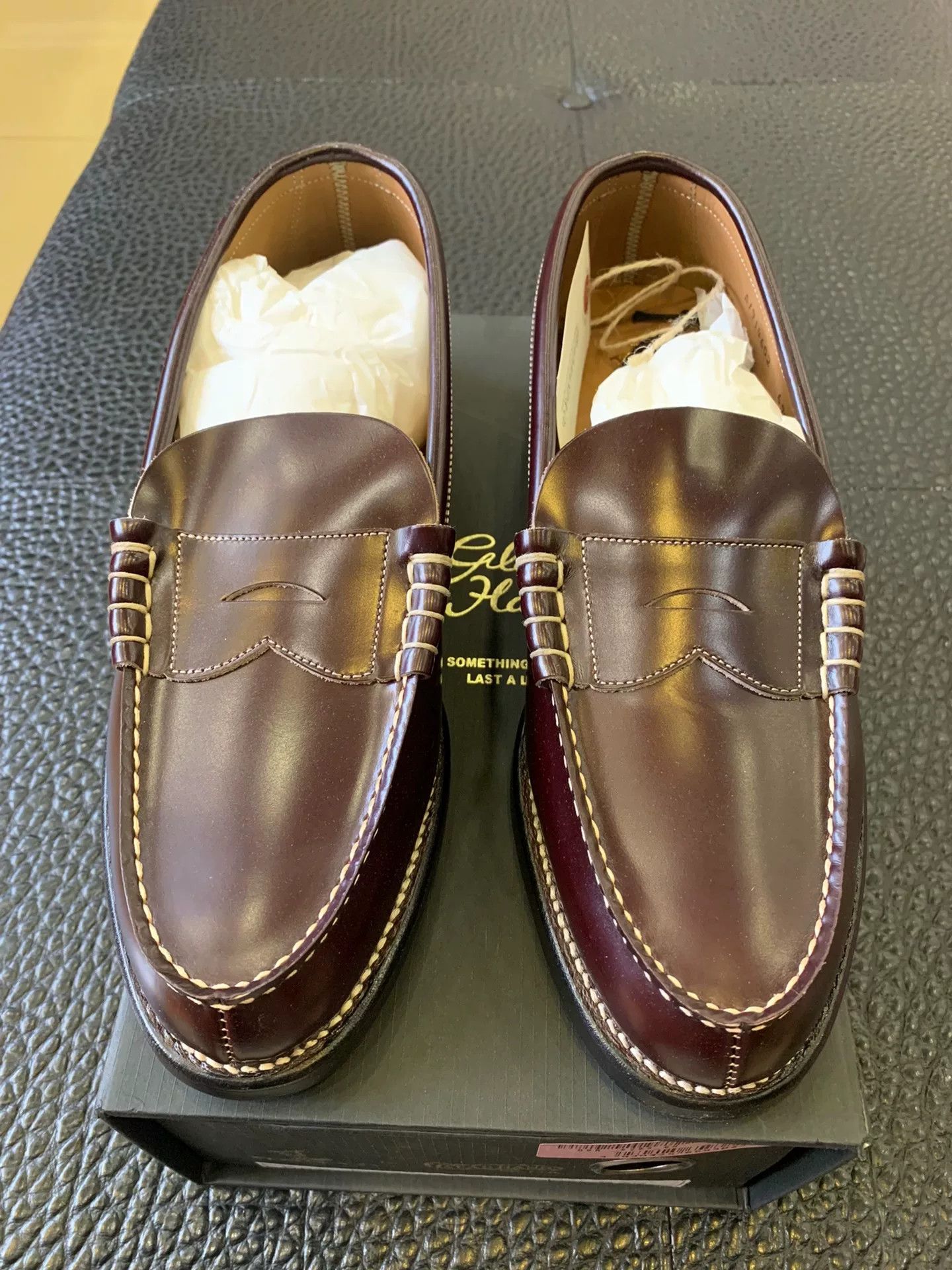 REGAL glad hand regal leather loafers in maroon Size US 10 / EU 43 - 1 Thumbnail