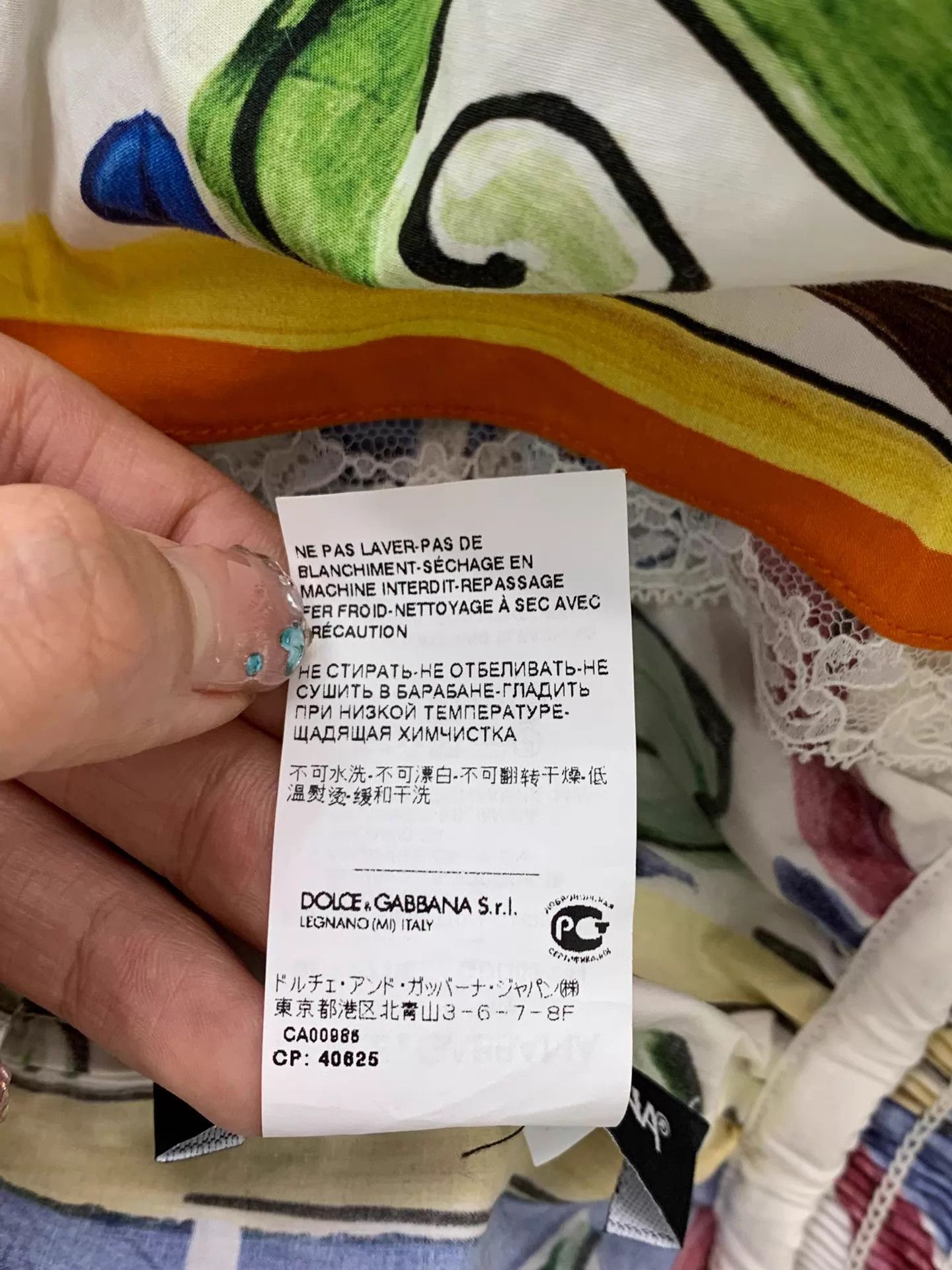 Dolce & Gabbana Dolce&Gabbana women's colorful print top size 40 new Size S / US 4 / IT 40 - 5 Thumbnail