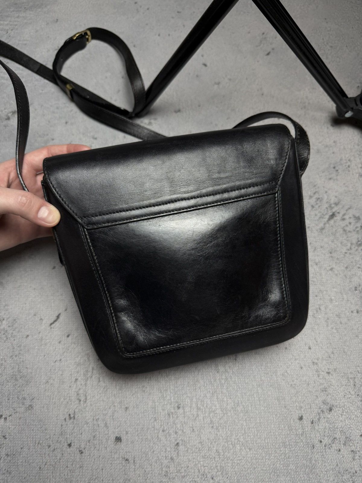 Etienne Aigner Vintage 90s Etienne Aigner Leather Crossbody Shoulders Bag Size ONE SIZE - 3 Thumbnail