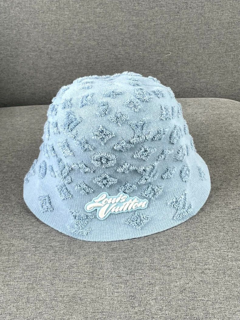 Louis Vuitton Louis Vuitton Relief Fisherman's Hat Size ONE SIZE - 1 Thumbnail