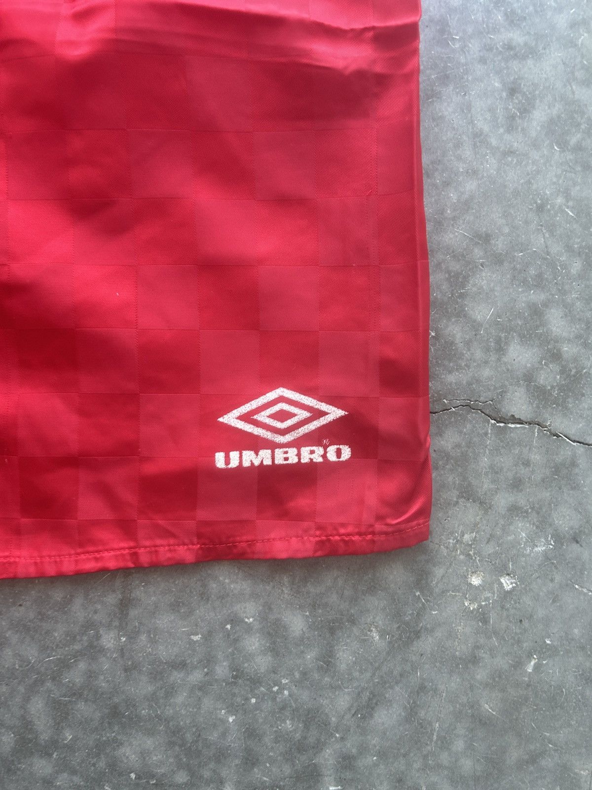 Umbro × Vintage Vintage 90s Umbro Checkered Shorts Size US 30 / EU 46 - 2 Thumbnail