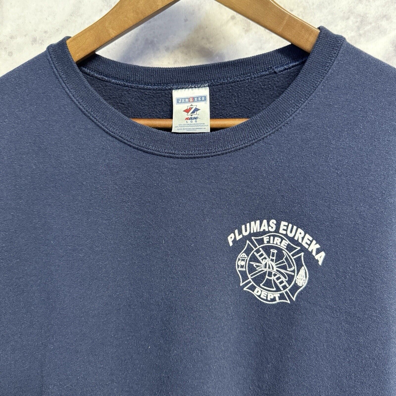 Vintage Vintage Fire Dept Sweatshirt Mens Large Blue Crew Neck Pluma Size US L / EU 52-54 / 3 - 4 Thumbnail