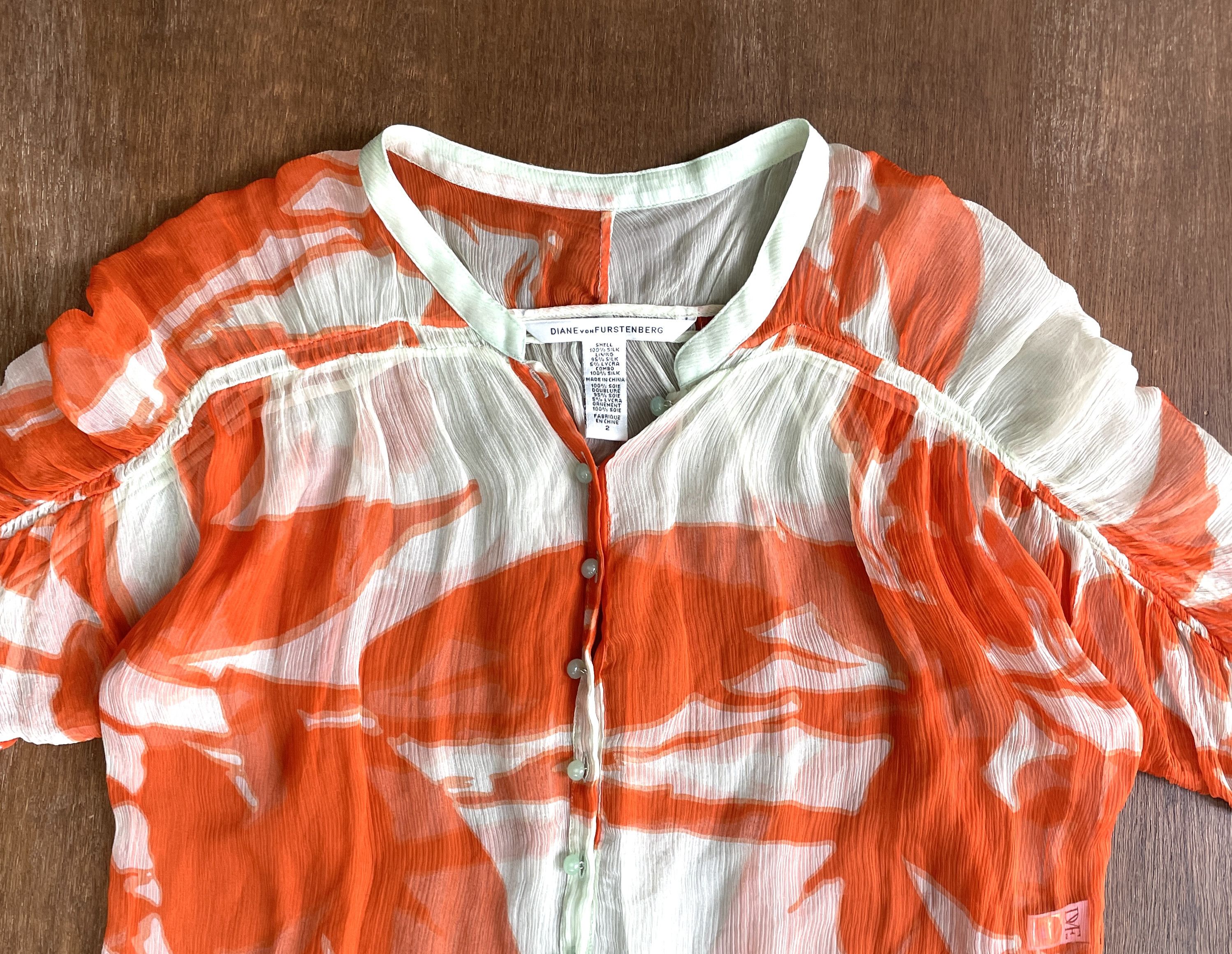 Diane von Furstenberg DIANE VON FURSTENBERG Silk Top Dry Clean Only Size M / US 6-8 / IT 42-44 - 2 Thumbnail