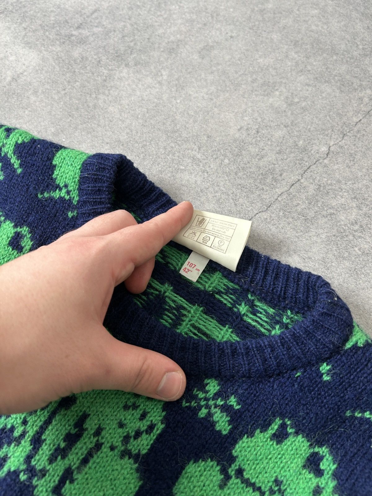 Japanese Brand Vintage Frogs 🐸 England Pics sweatshirt mens Size US M / EU 48-50 / 2 - 4 Thumbnail