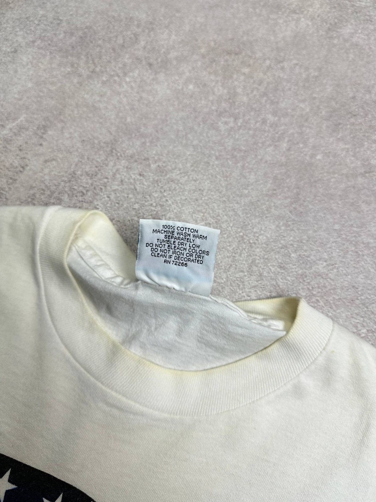 Vintage Vintage 90s Kennedy Space Center Made In USA Y2K T-shirt M Size US M / EU 48-50 / 2 - 5 Thumbnail