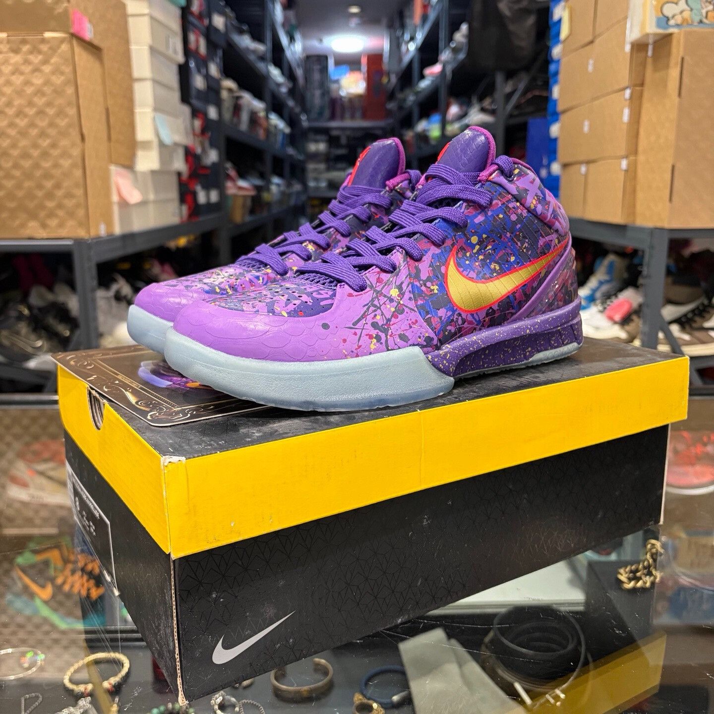 Nike Nike Purple Lowtop Sneakers 8.5 Men Size US 8.5 / EU 41-42 - 1 Thumbnail