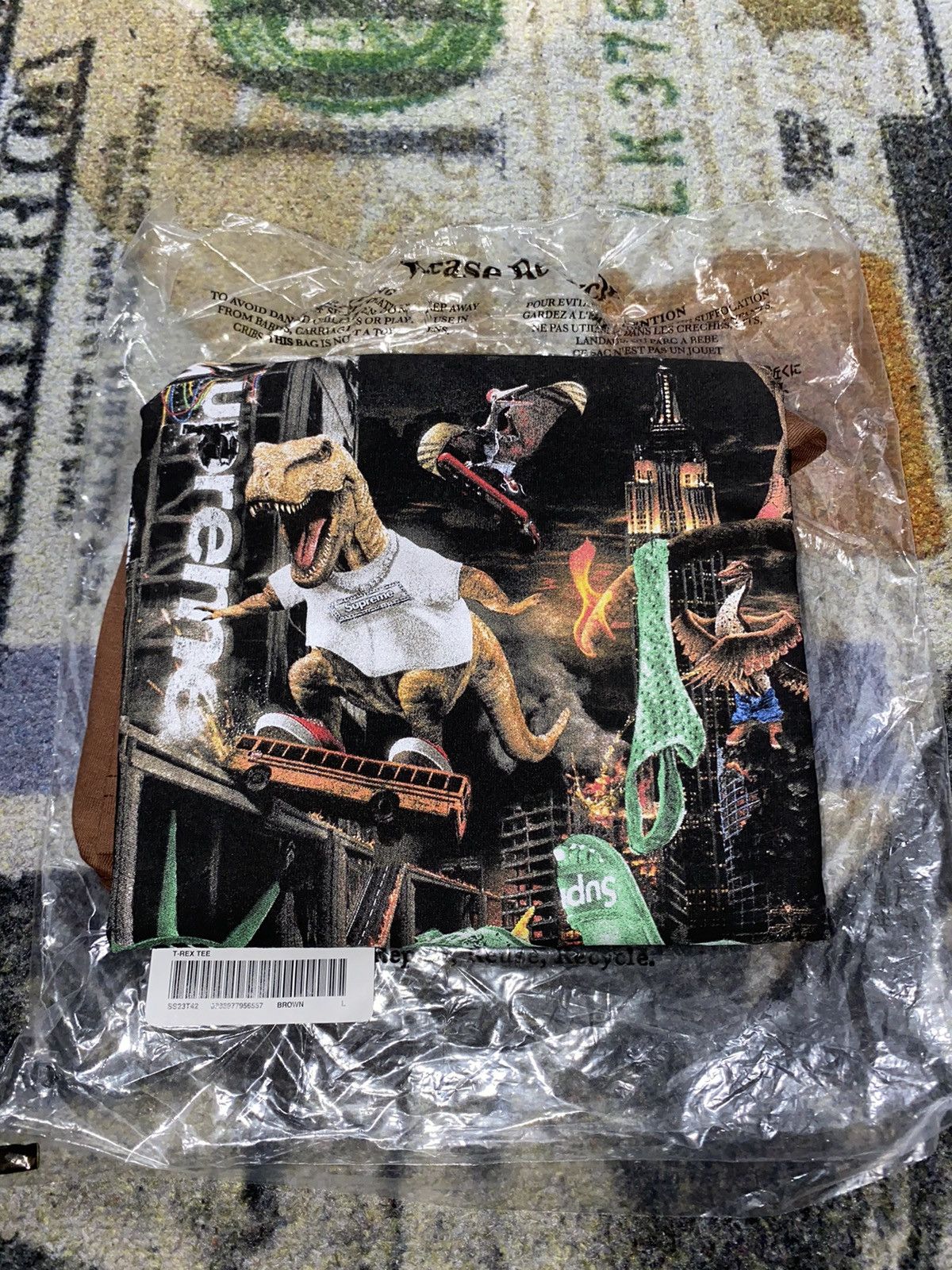 Supreme Supreme T-Rex Tee Size US L / EU 52-54 / 3 - 1 Thumbnail