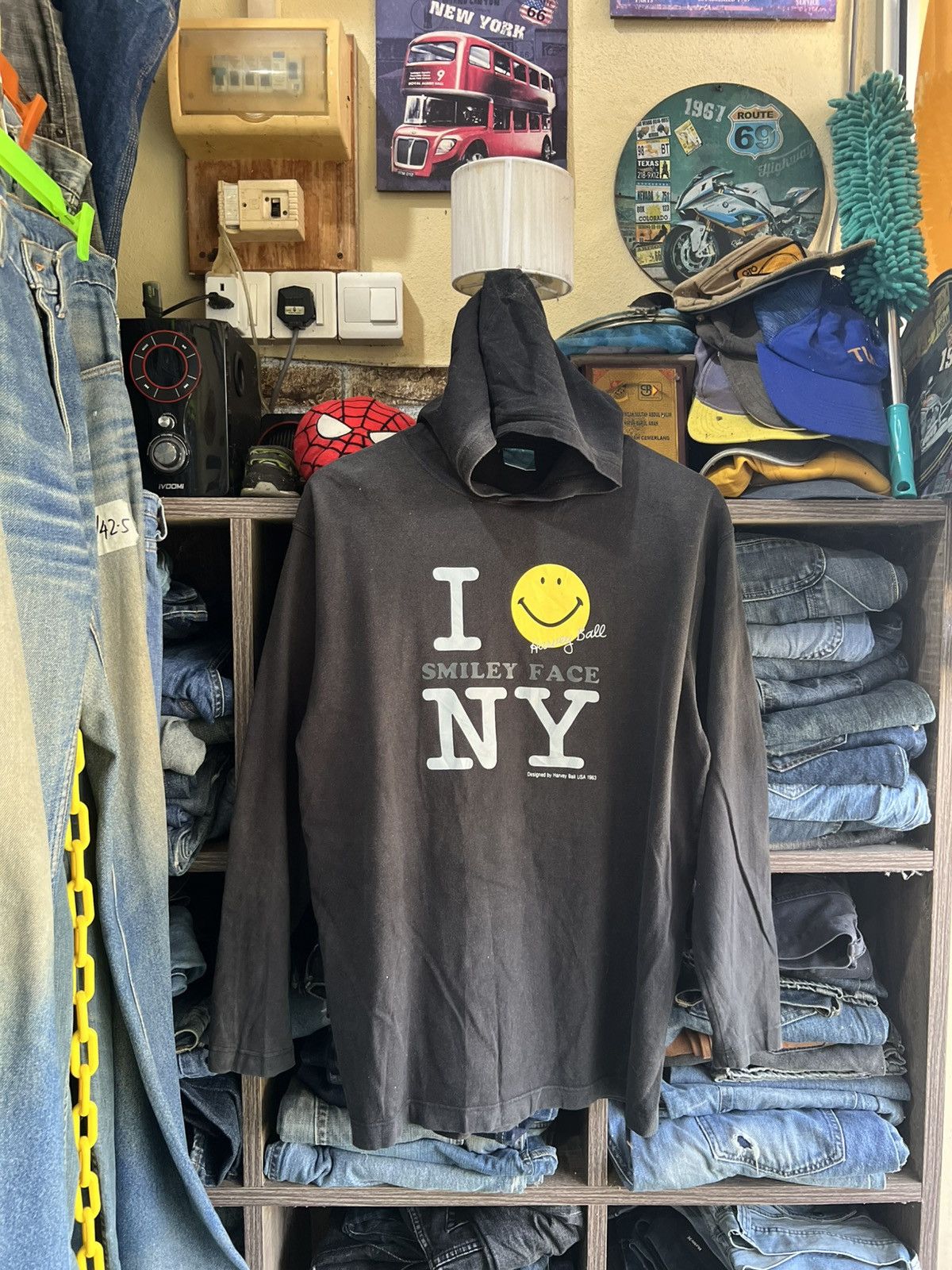 Japanese Brand 🔥Harvey Ball Smiley Face Hoodie Size US M / EU 48-50 / 2 - 1 Thumbnail