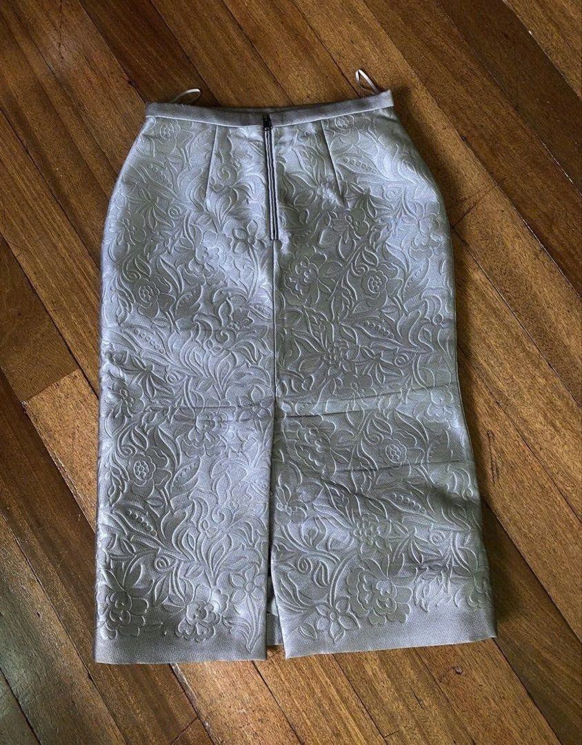 Burberry Prorsum Archive Burberry Prorsum FW14 Runway Floral Jacquard Skirt Size 26" / US 2 / IT 38 - 4 Thumbnail