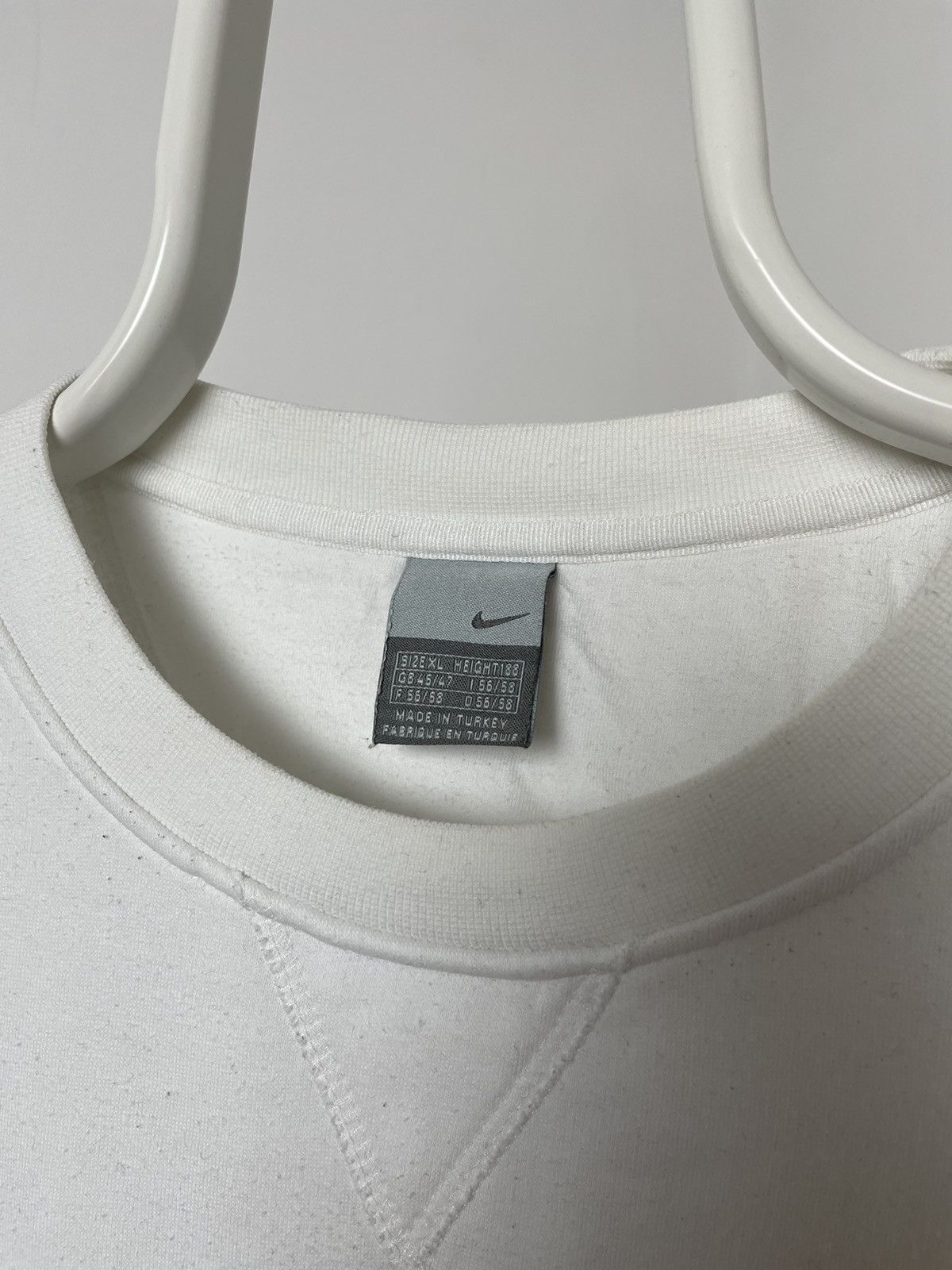 Nike × Vintage Nike Vintage Sweatshirts center logo 90s Size US L / EU 52-54 / 3 - 11 Thumbnail