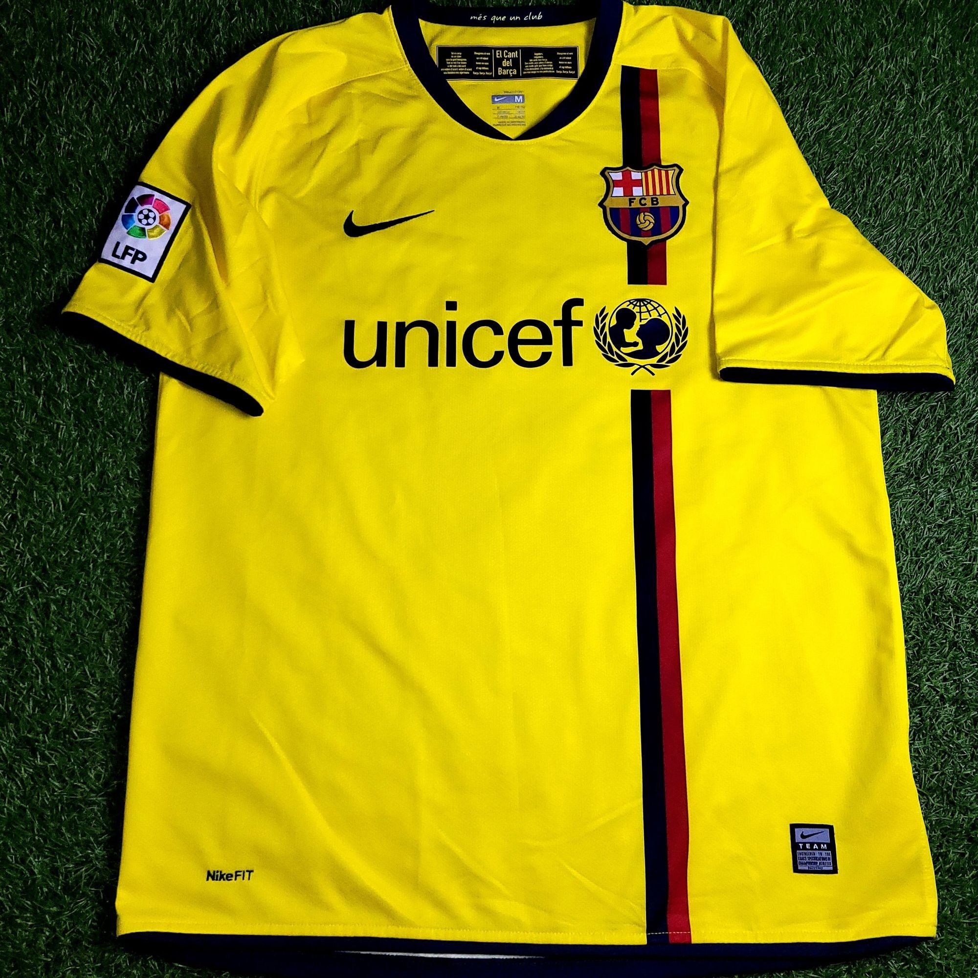 Nike Iniesta Barcelona TREBLE 2008 2009 Soccer Away Jersey M Size US M / EU 48-50 / 2 - 2 Thumbnail