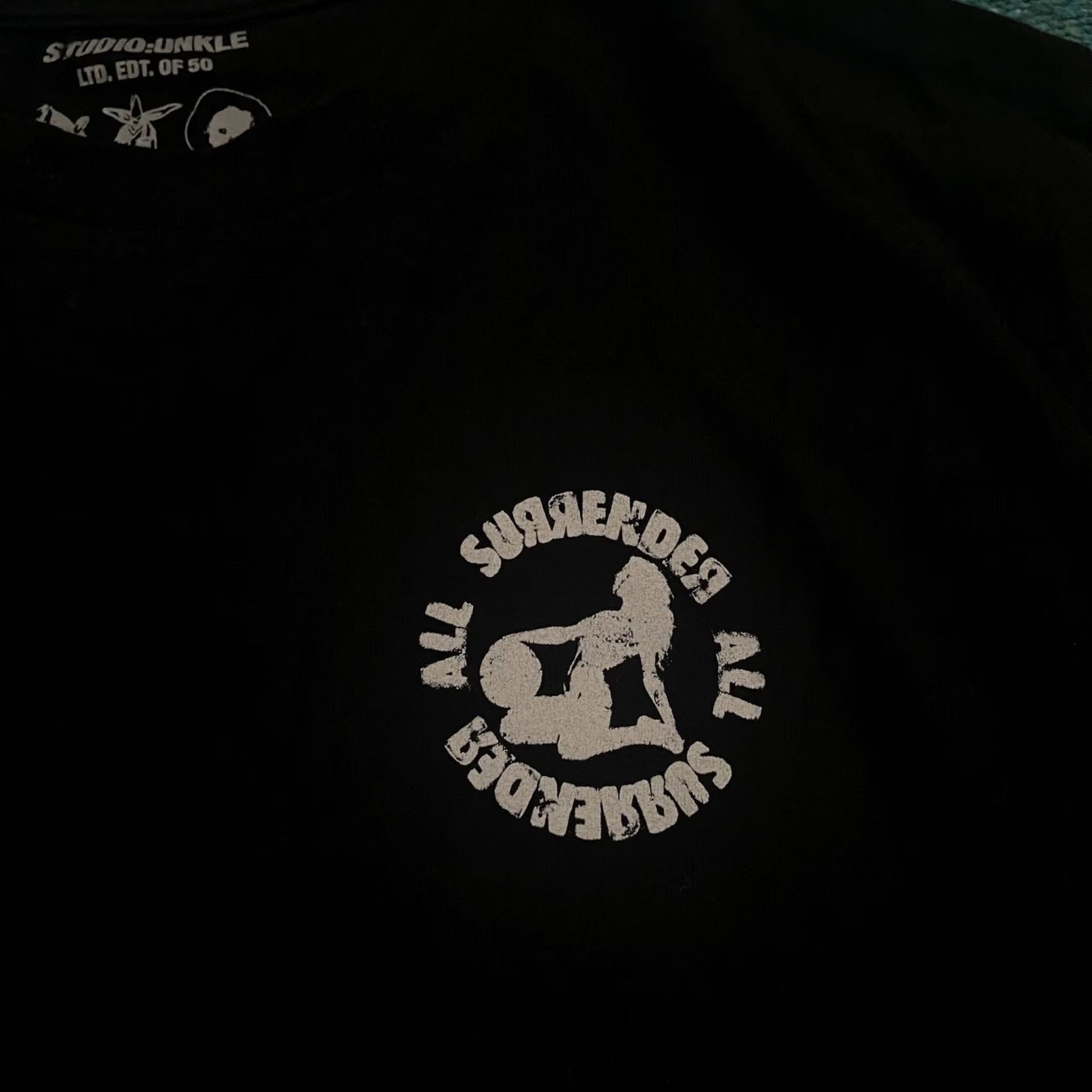 Vintage Unkle War Stories Will Bankhead All Surrender Shirt Ltd Edition Of 50 Rare L Graphic Tee 90s Black Mens T-Shirt Short Sleeve 100% Cotton Size US L / EU 52-54 / 3 - 5 Thumbnail