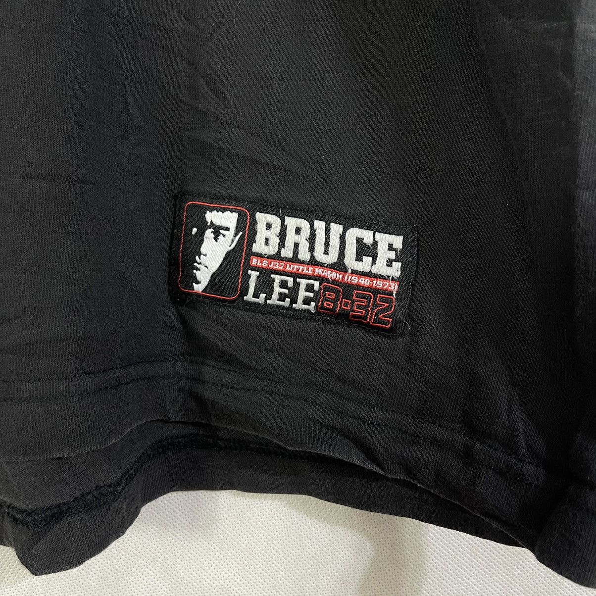 Vintage Vintage 90s Bruce Lee Pop Art Tshirt Size US XXL / EU 58 / 5 - 6 Thumbnail